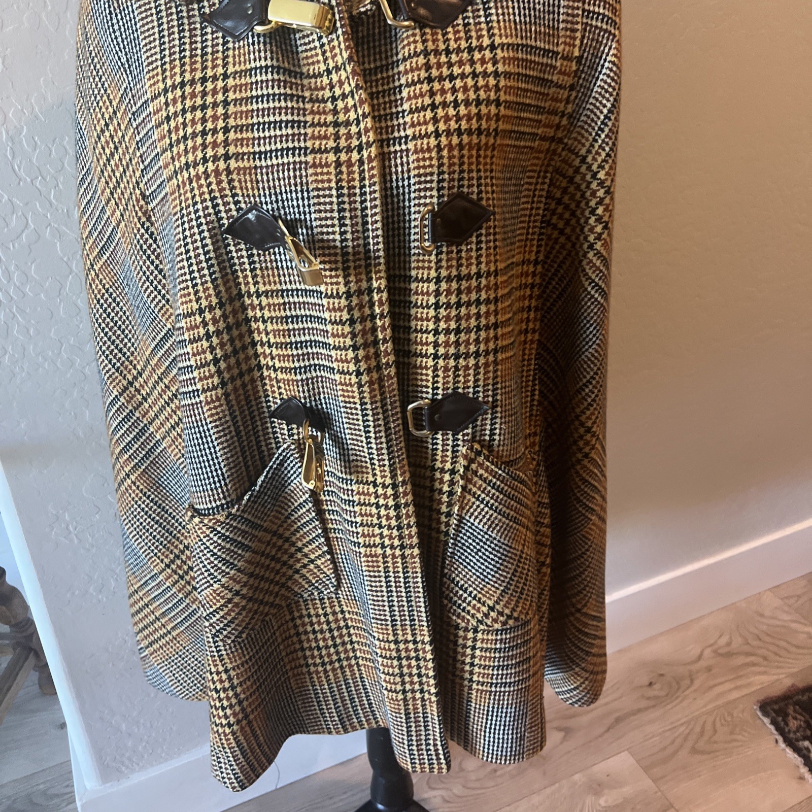 Vintage 1960s Wool Cape With Houndstooth Pattern and leather tab toggle…