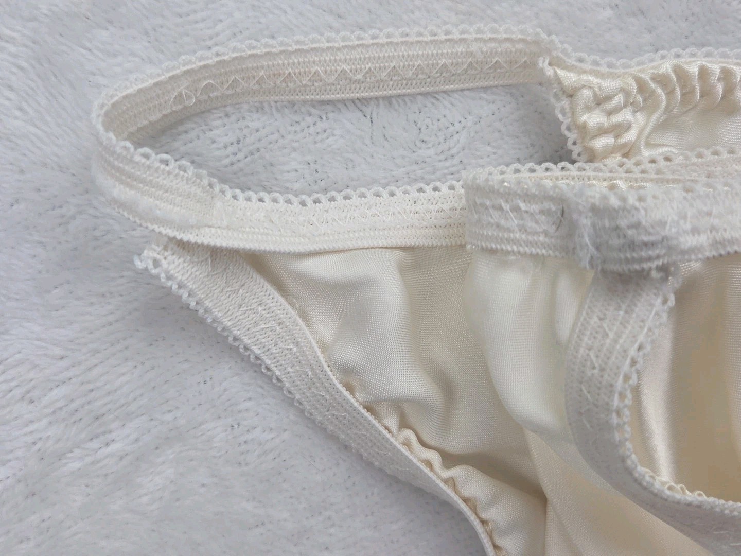 Vintage 80s 90s Shiny Satin String Bikini Panties Ivory Unbranded Size Large