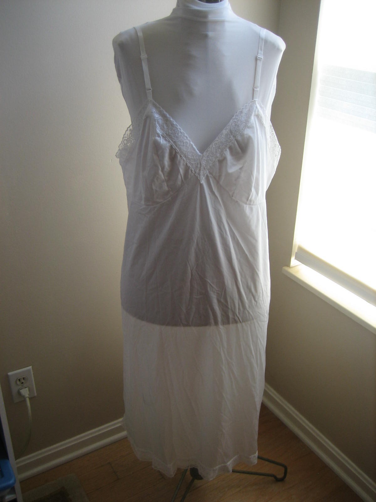 Vintage Vanity Fair Nylon White Full Slip, Lace Trim – Style 10-103 Size 42-48