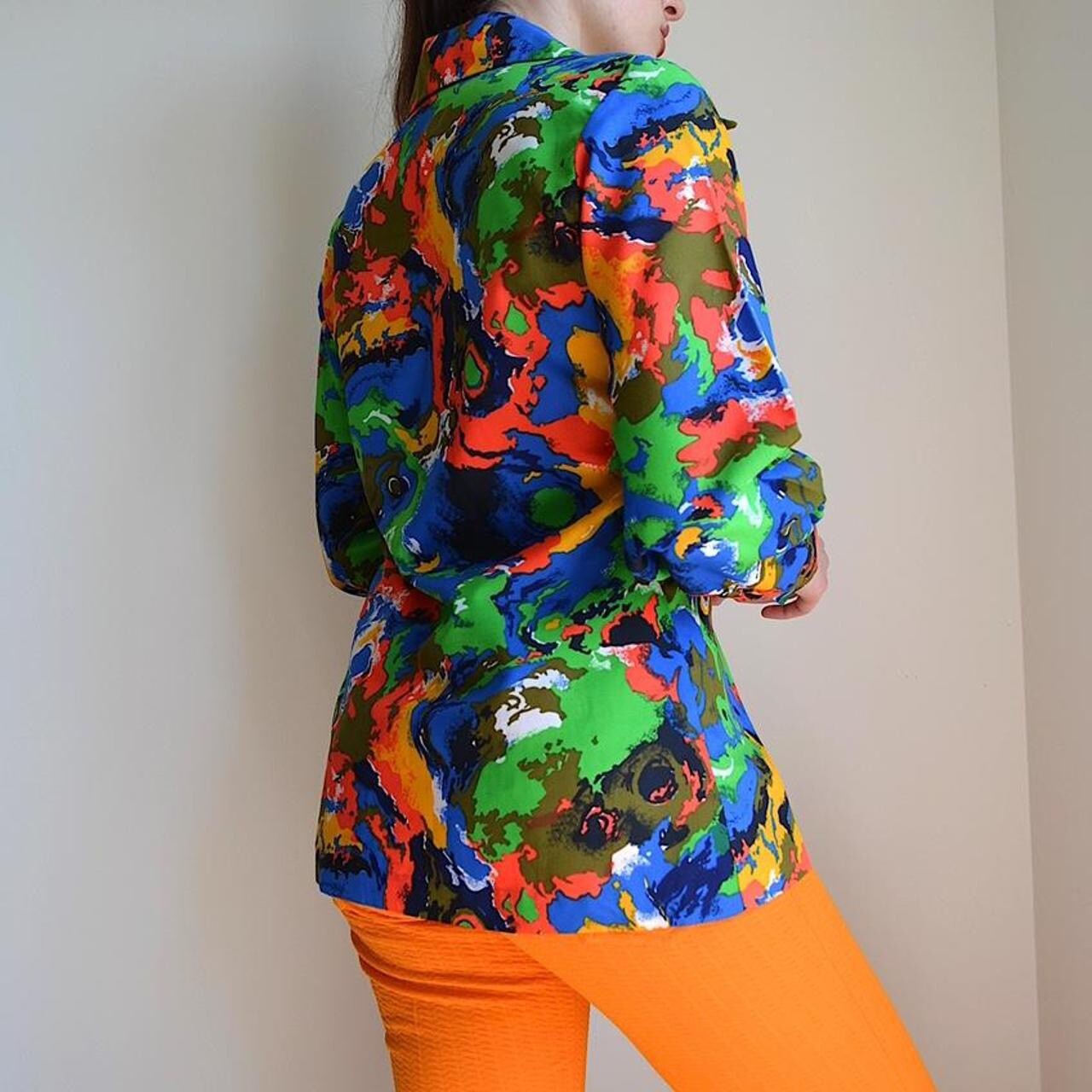 Vintage 1970s Dress Shirt With Graphic Print