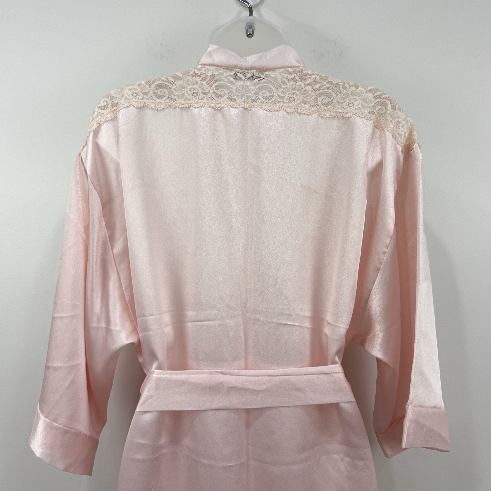 VTG Miss Elaine Satin Robe Womens M Pink Lace Cottagecore Modest Dainty USA Made