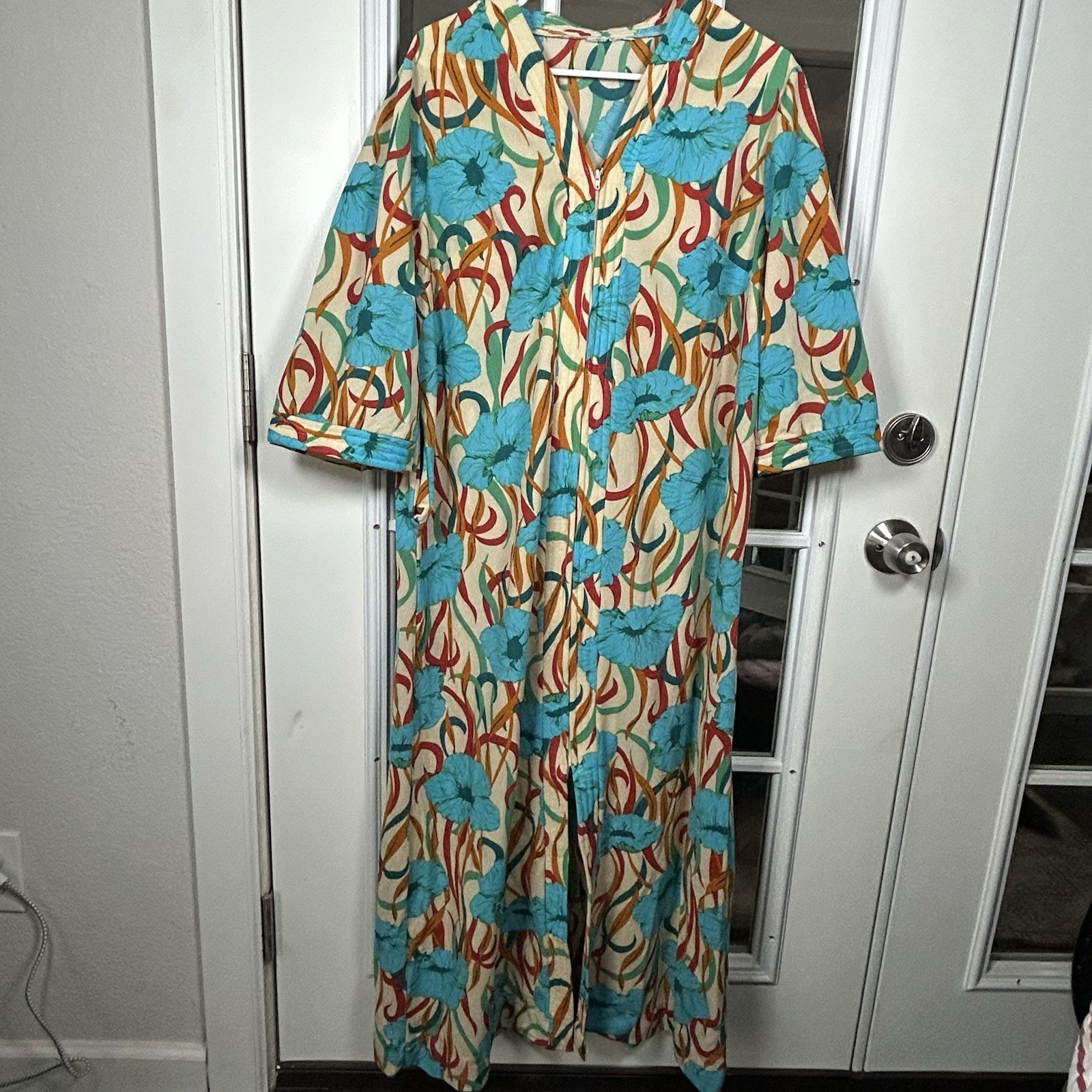 Vintage Sears Take-a-Long Dressing Gown 60s 70s House Coat Turquoise Floral S/M