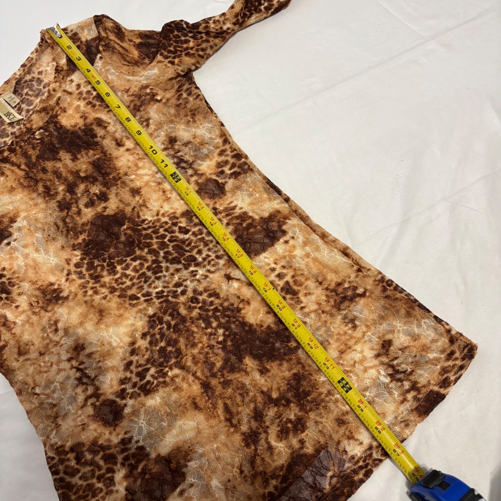 BKE Stunning vintage Y2k long sleeve sheer top with leopard print design