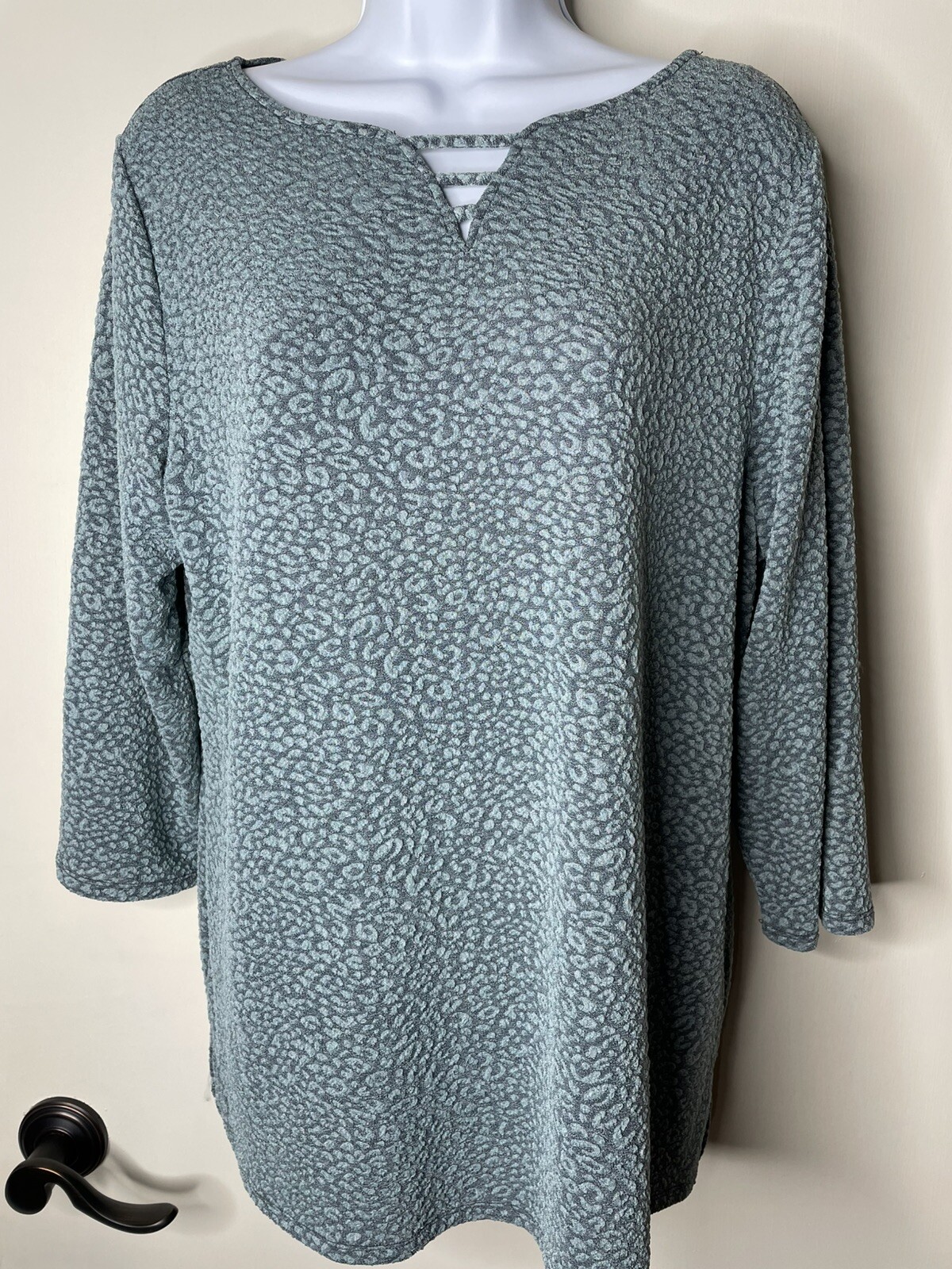 Easywear by Chico&rsquo;s Size 2 Medium 12 14 Ocean Blue Jacquard Stretch Top Blouse