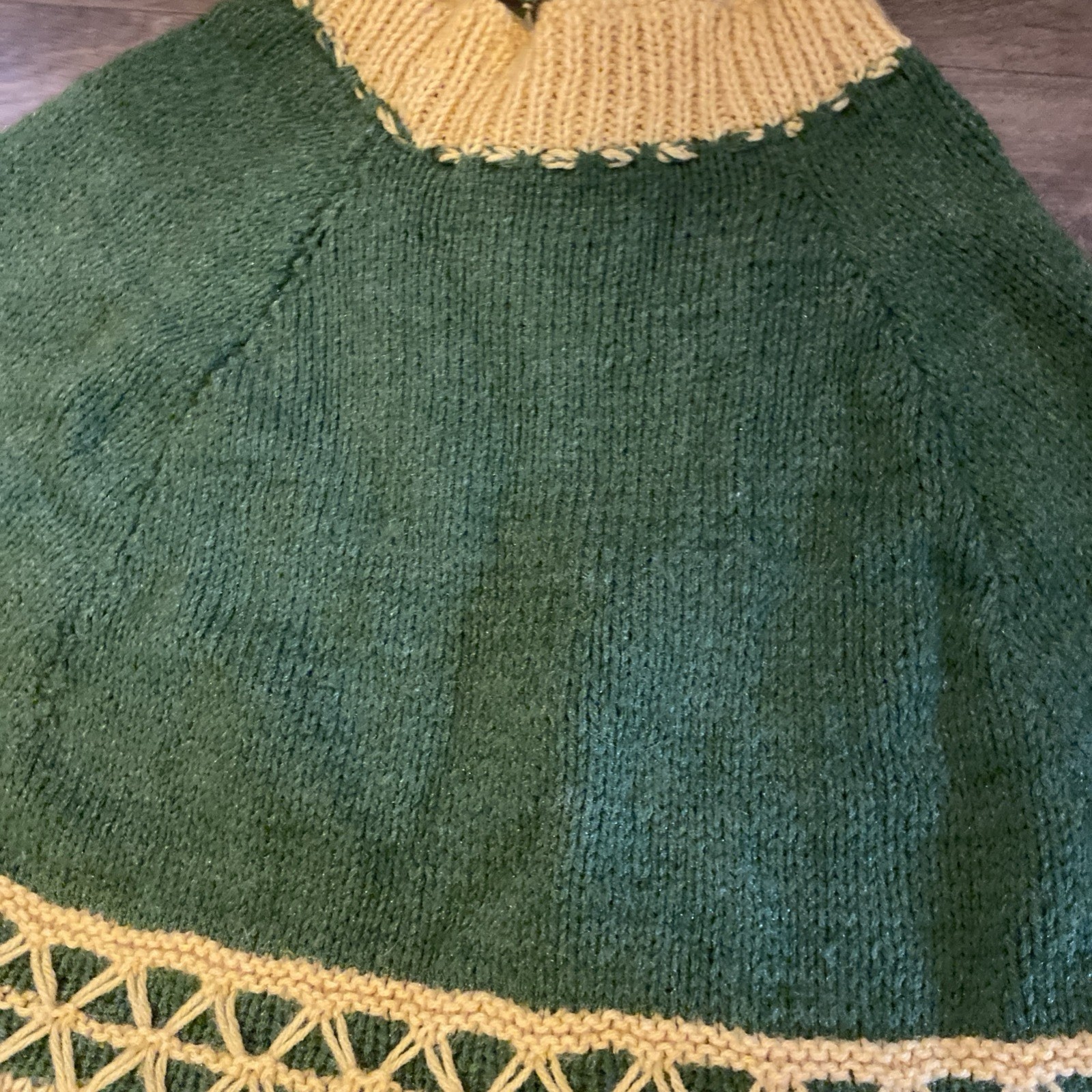 Wool Handmade Cape Poncho W/Drawstring Green Yellow 9” Opening 25.5”long Vintage