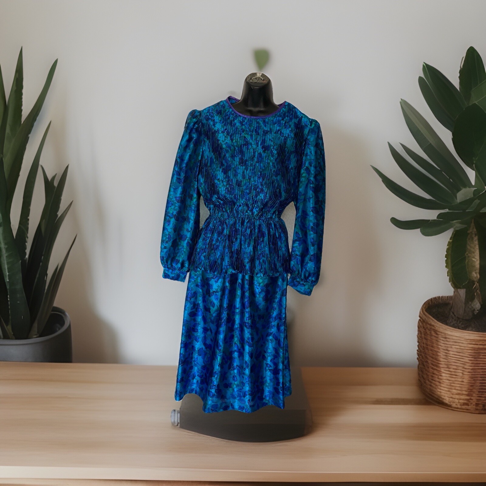 Vtg Lisa Michaels Size 14 Satin teal Peplum Dress 80’s X12