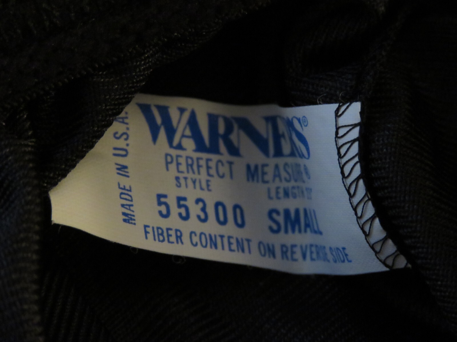 ll Two Half-Slip Warner&rsquo;s Style 55300 USA 22&Prime; Long Nylon & Lace Size Small Black