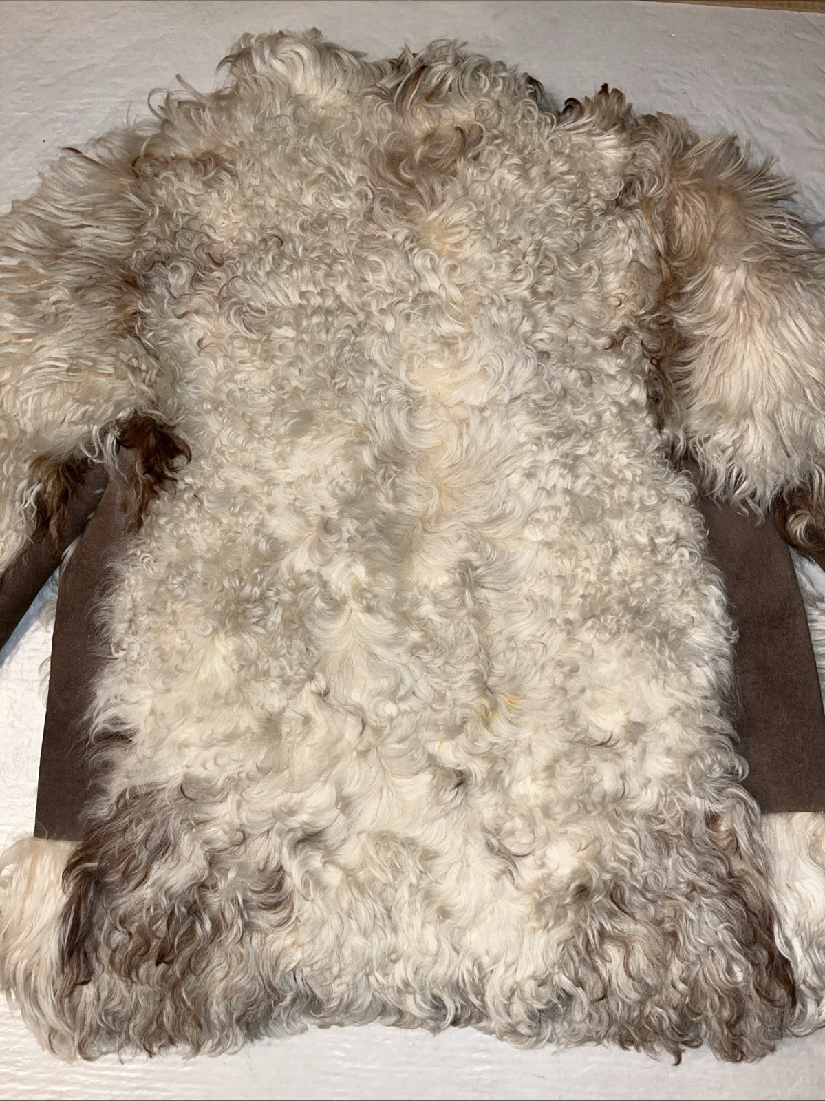 vtg MONGOLIAN SHEEPSKIN SHEARLING LAMBSKIN white fur coat SHEEP LAMB mob wife
