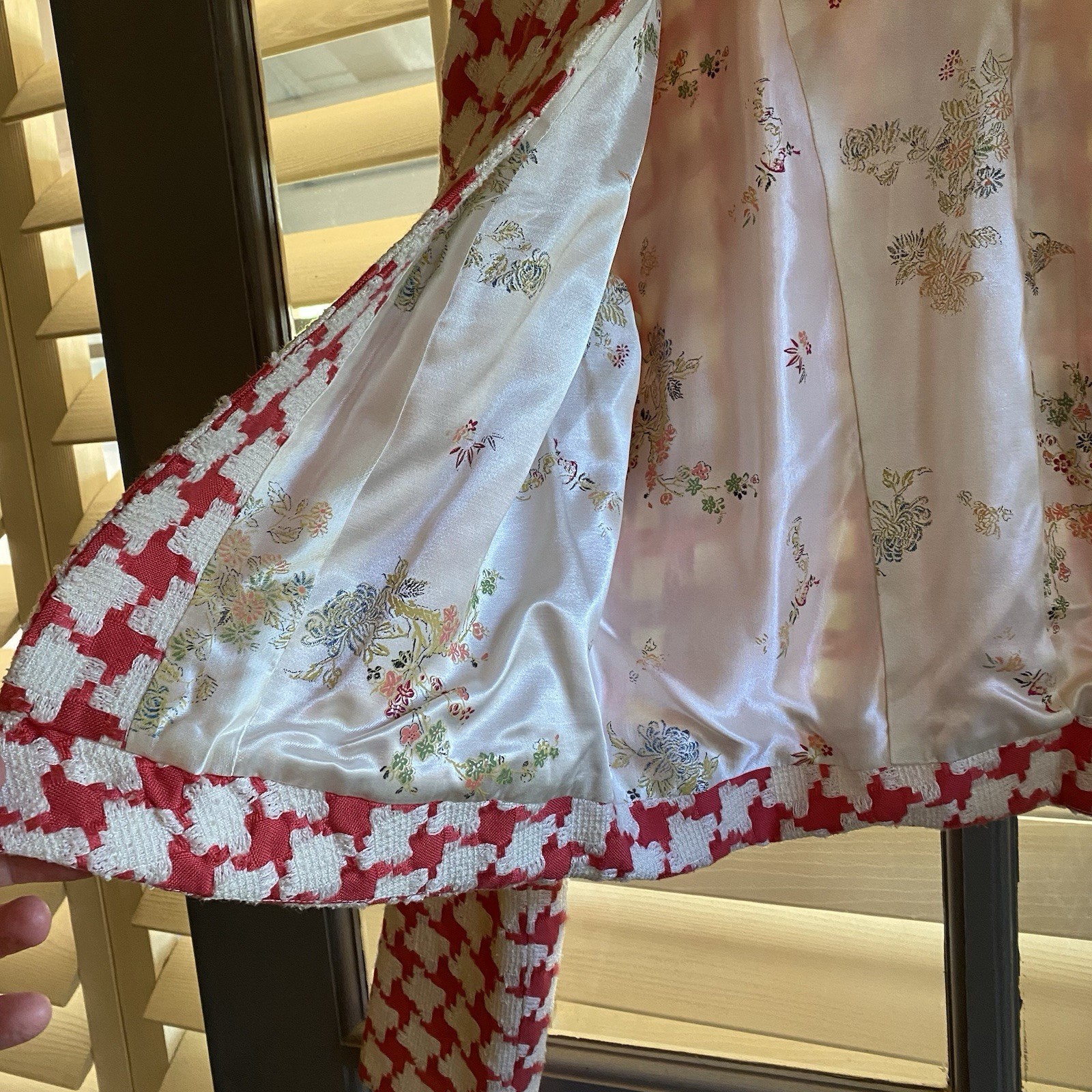 Vintage Handmade Pink Plaid Short Jacket With White Floral Satin Lining