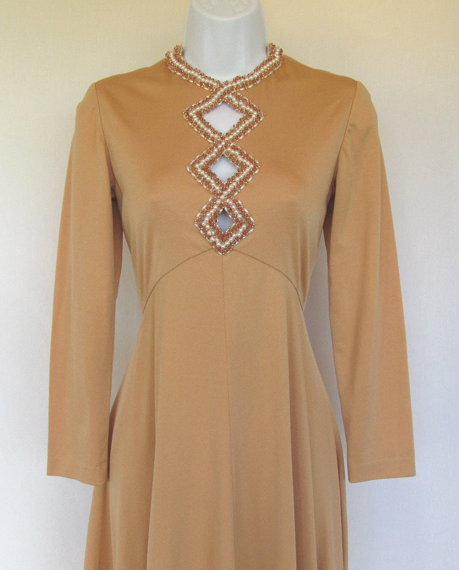 VINTAGE DRESS 1950s 60s MOD VICTORIA ROYAL BEADS KEY HOLE BRONZE SIZE 10 PEARLS