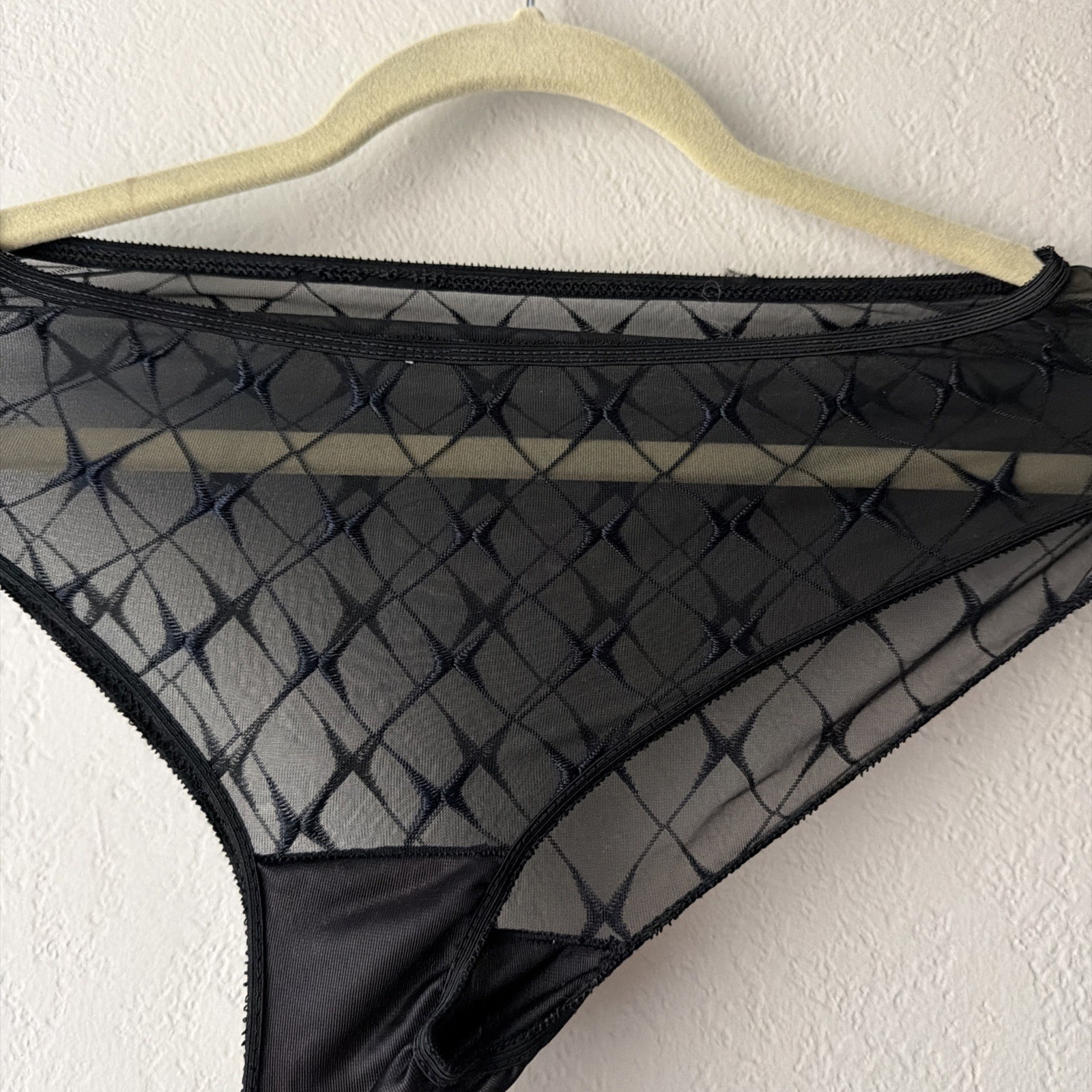 Vintage Gaymode black Nylon Lace Bust Baby Doll Nighty Lingerie M