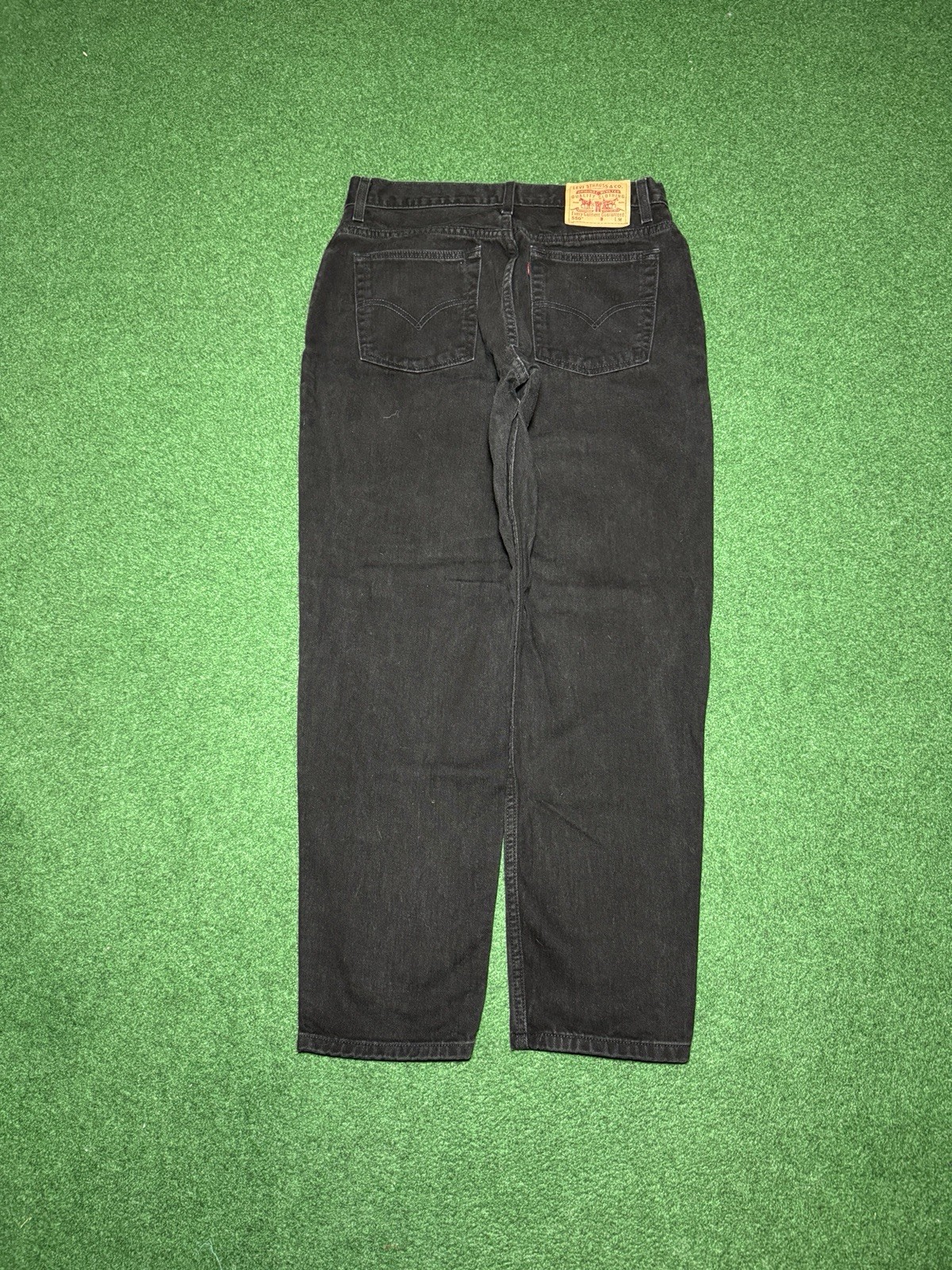 Vintage Levi’s 550 Relaxed Fit Taper 16 Black Dark Wash Denim 34×30 Jeans