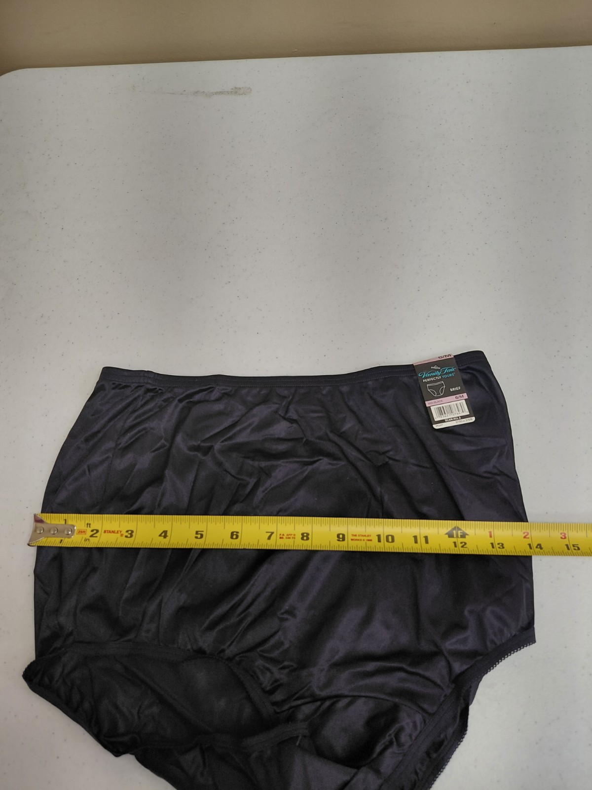 Vintage Mid Black Vanity Fair Brief Size 6/M No Lace