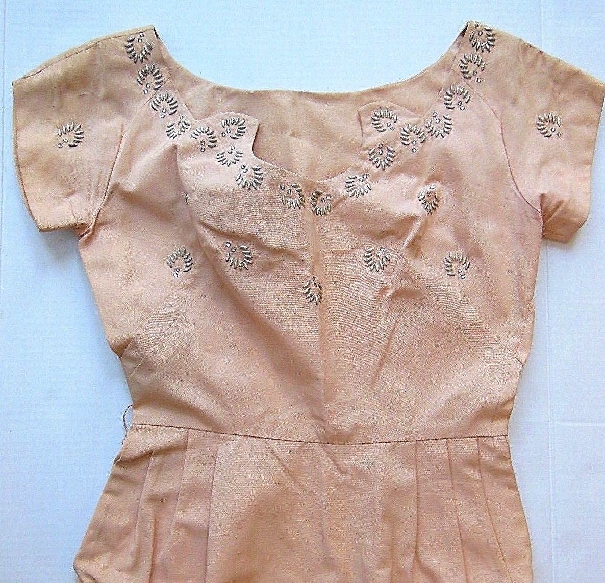 Vintage 1950&rsquo;s PEACHY PINK FAILLE DRESS Metal Rhinestones Embellishment – Size S
