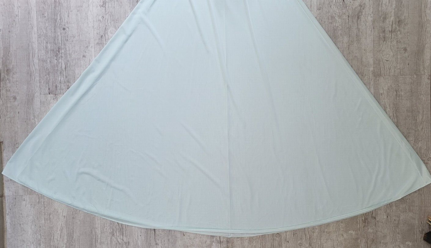 Vintage OLGA Pale Aqua SECRET HUG Nylon Nightgown – Size 34 (Small) EUC