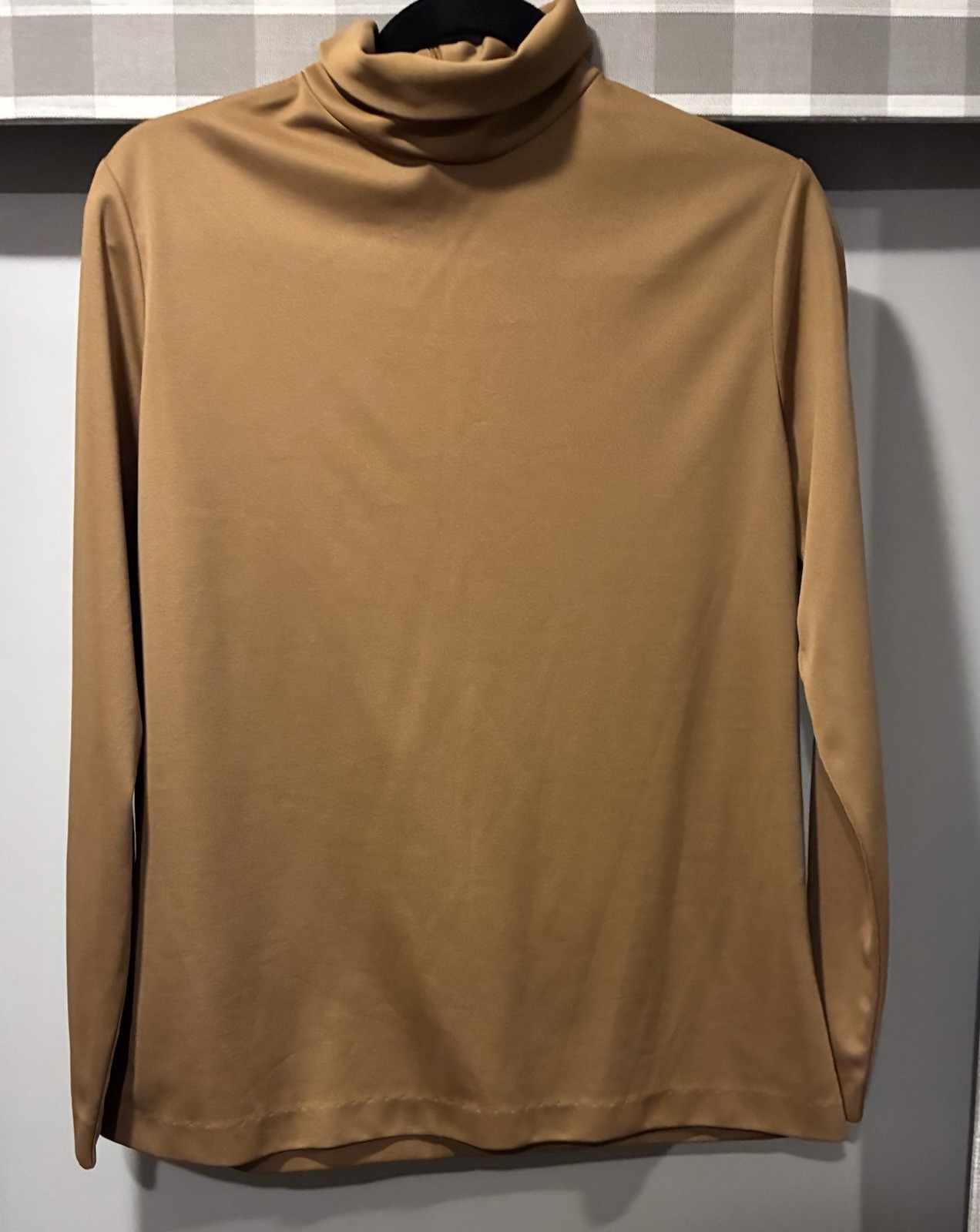 Vtg Gold Pull over Shirt, Graff California Wear, Women’s Small 3/4 Zip Back