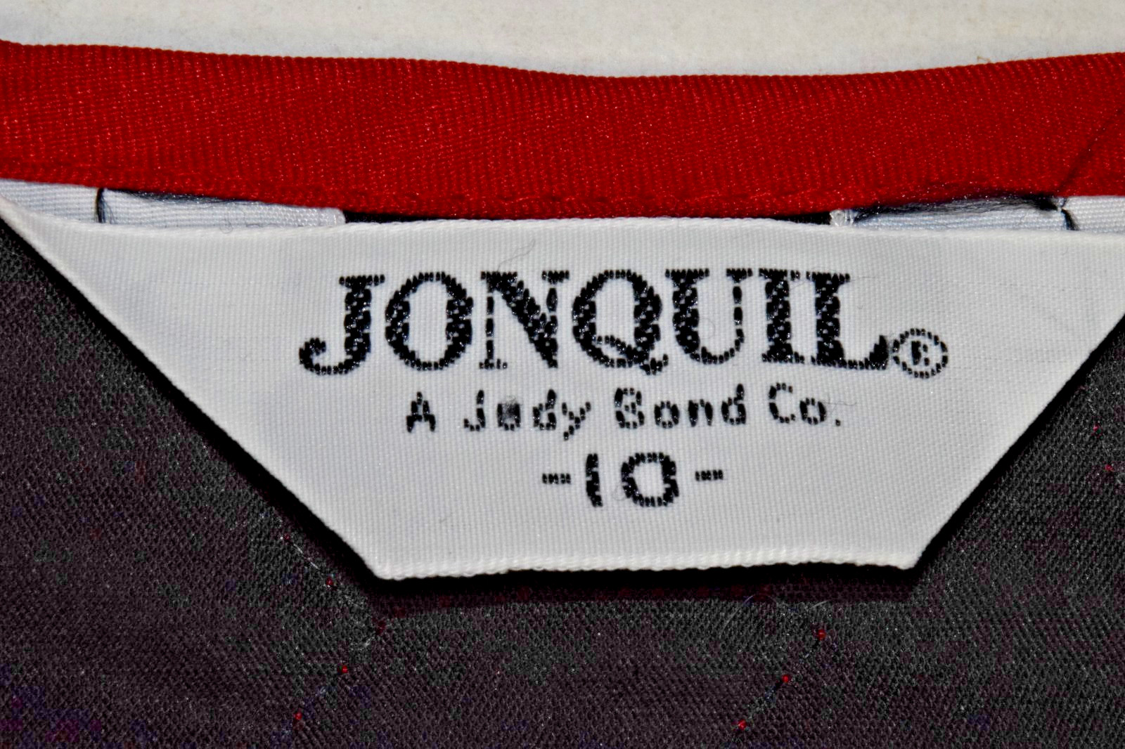 Vintage Jacket Jonquil by Judy Bond Size S 70s Quilted Red Black Lined No Button