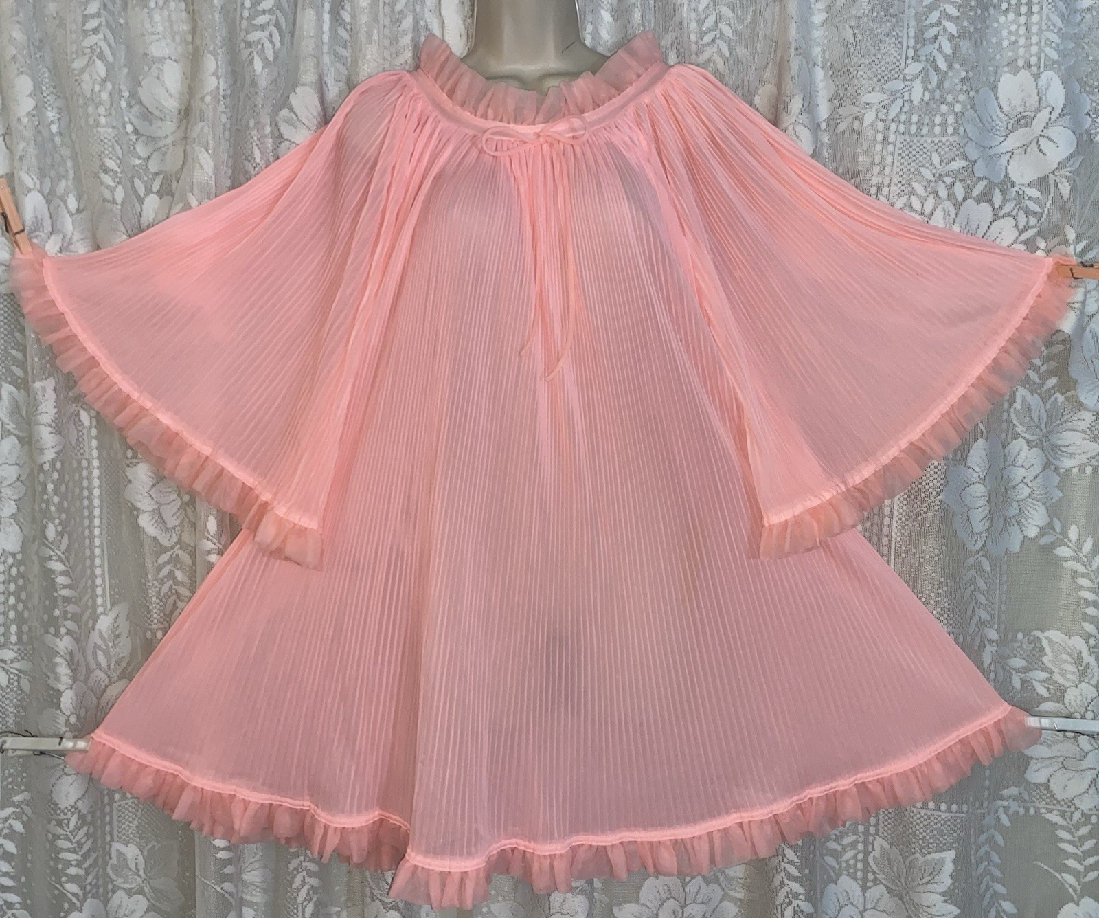 VTG 1 SZ NEON PEACH Semi SHEER Full Pleated Chiffon NIGHTIE Nightgown w Ruffles