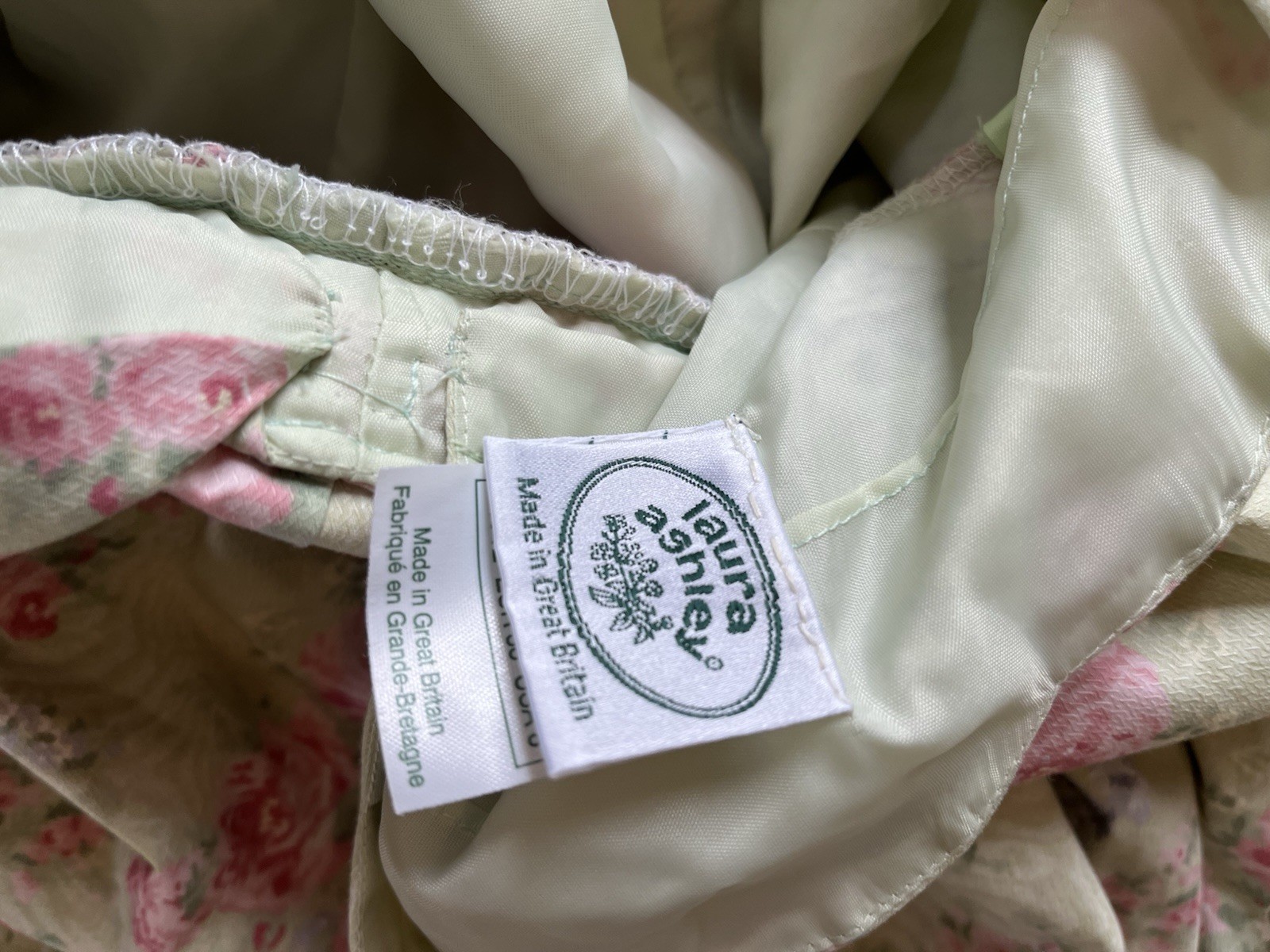 VTg Laura Ashley Dress Size 8 80s Puff Sleeve Floral Bow Green Prairie Cottage