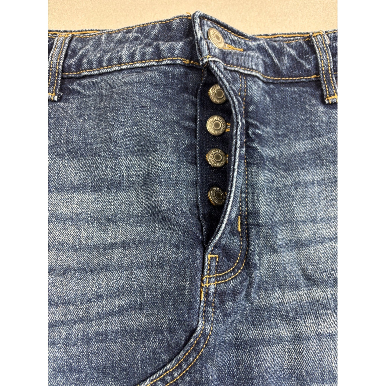 Old Navy High Rise Denim Skirt Size 14 Button Fly Frayed Hem Jean Skirt