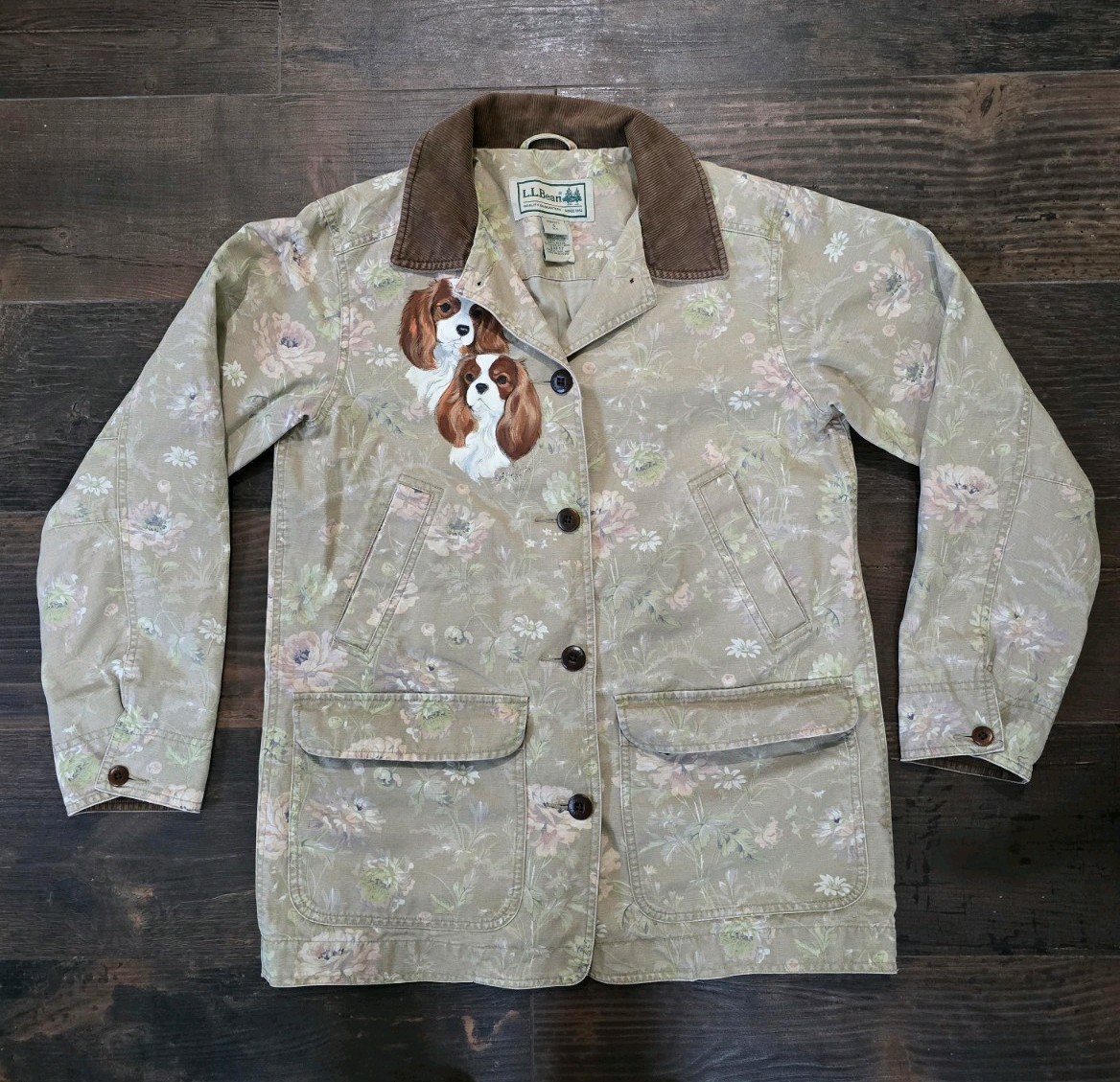 L.L. Bean chore coat jacket handpainted dogs beagles size small 0 AF T7 Carhart
