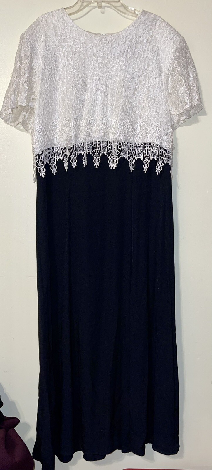 S.L. Fashions Women’s Vintage 90s White Lace & Black Maxi Dress Size 16