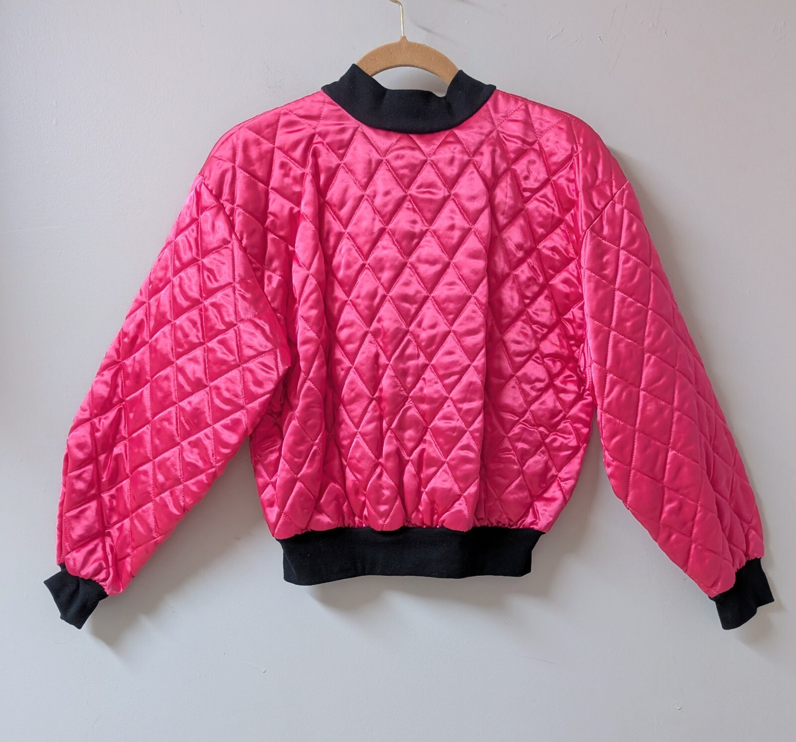 2XS Vintage 80&rsquo;s Neon Hot Pink Puffer Quilted GLAM ROCK Bomber Jacket S/M