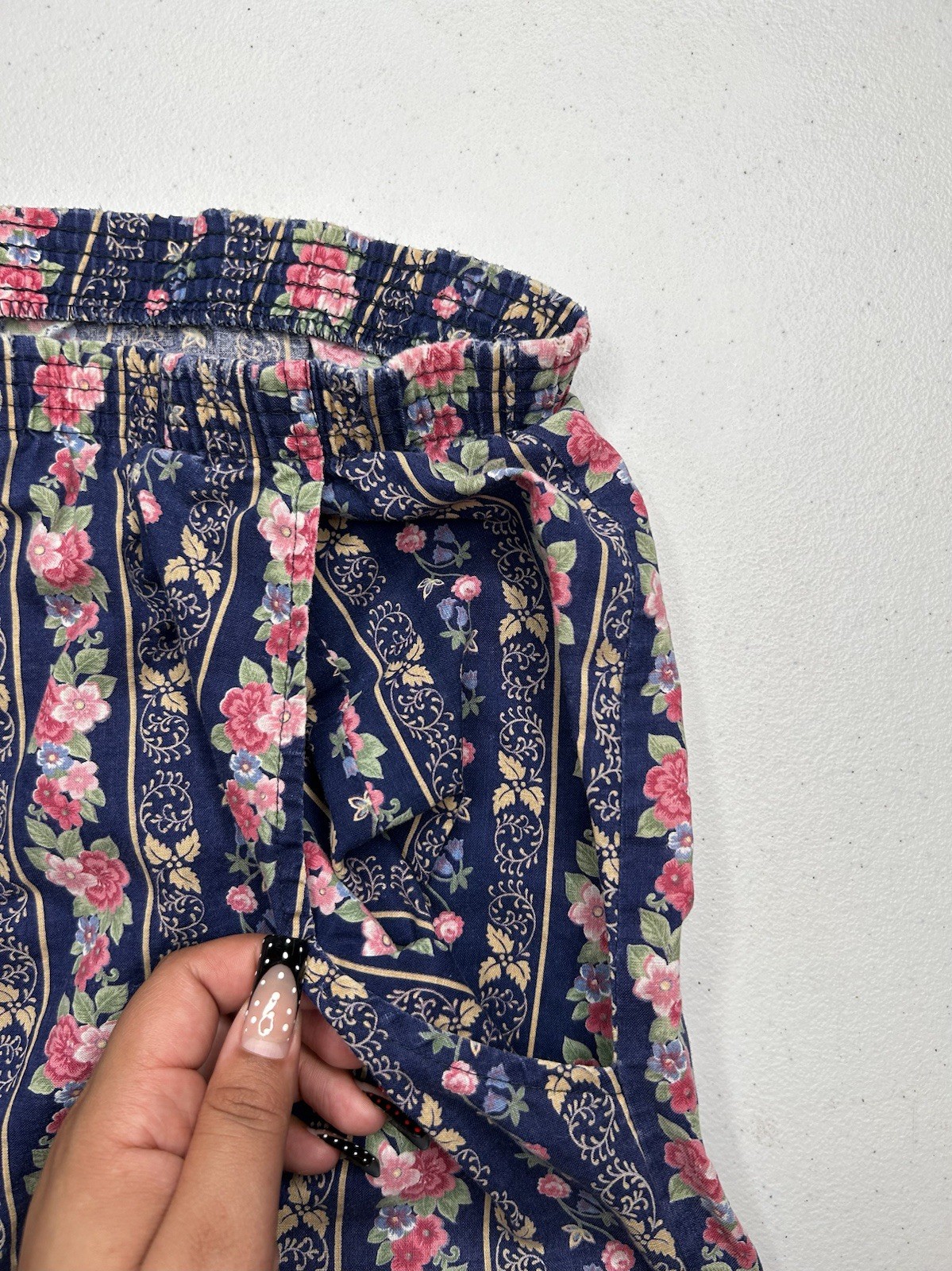 1970’S-80’S Vintage Andrew McMullan Floral Pull On Pants for Women, 30” Waist