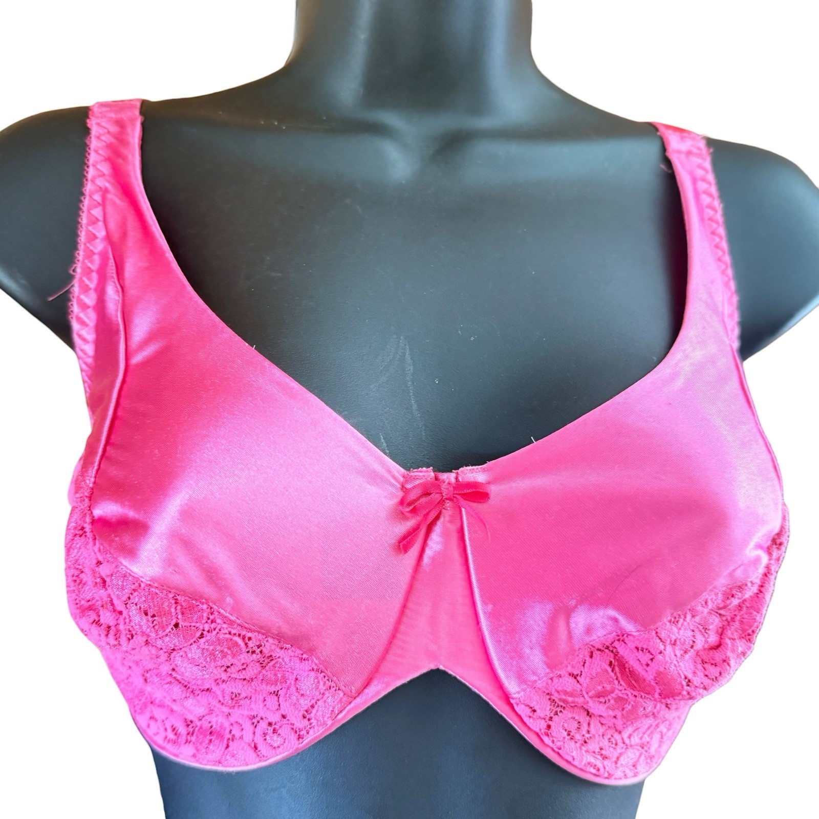 Vtg Maidenform Rendezvous Bra 34DD Shiny Satin Second Skin Lace Underwire ILGWU
