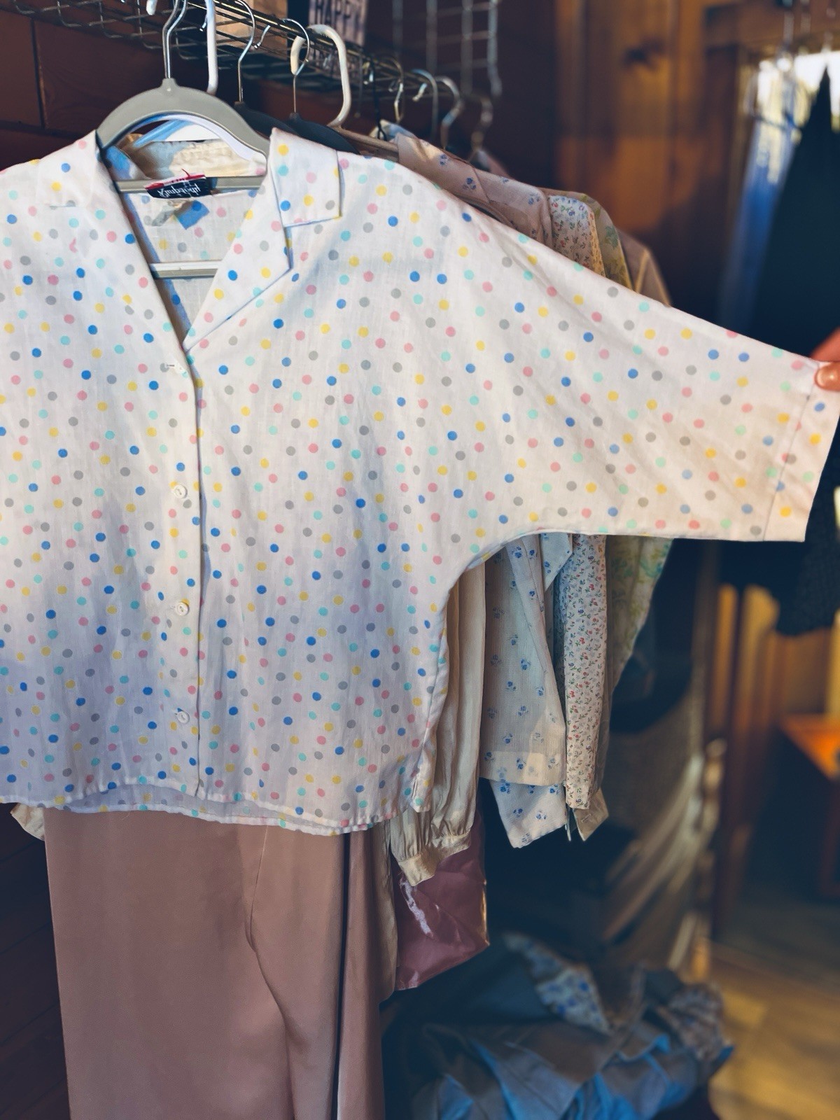 True Vintage Rhapsody Women&rsquo;s Blouse Size M Petite White With Pastel Polka Dots