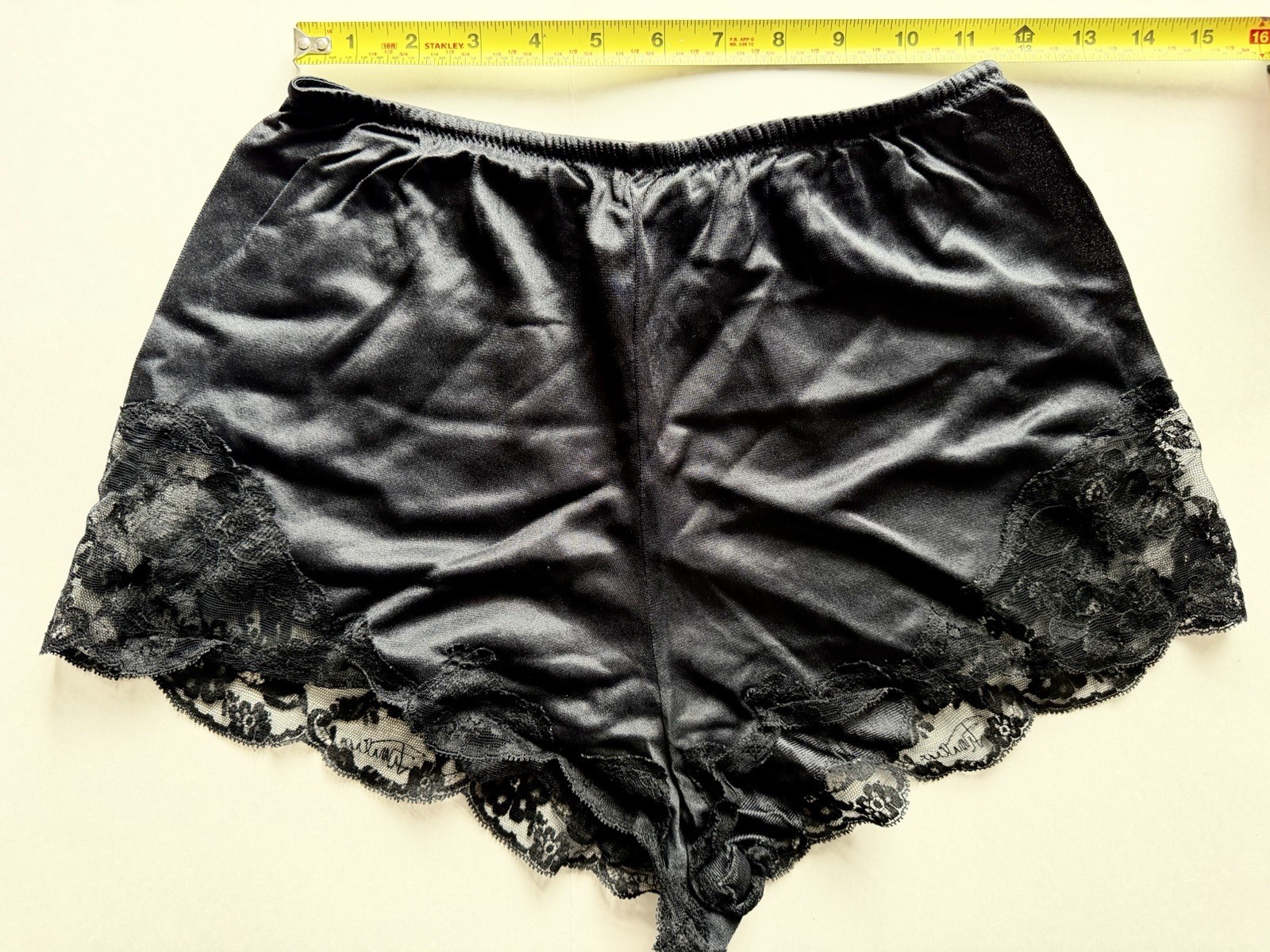 EMILIO PUCCI Vintage Shorts Black Satin Lace Designer Lingerie Italy