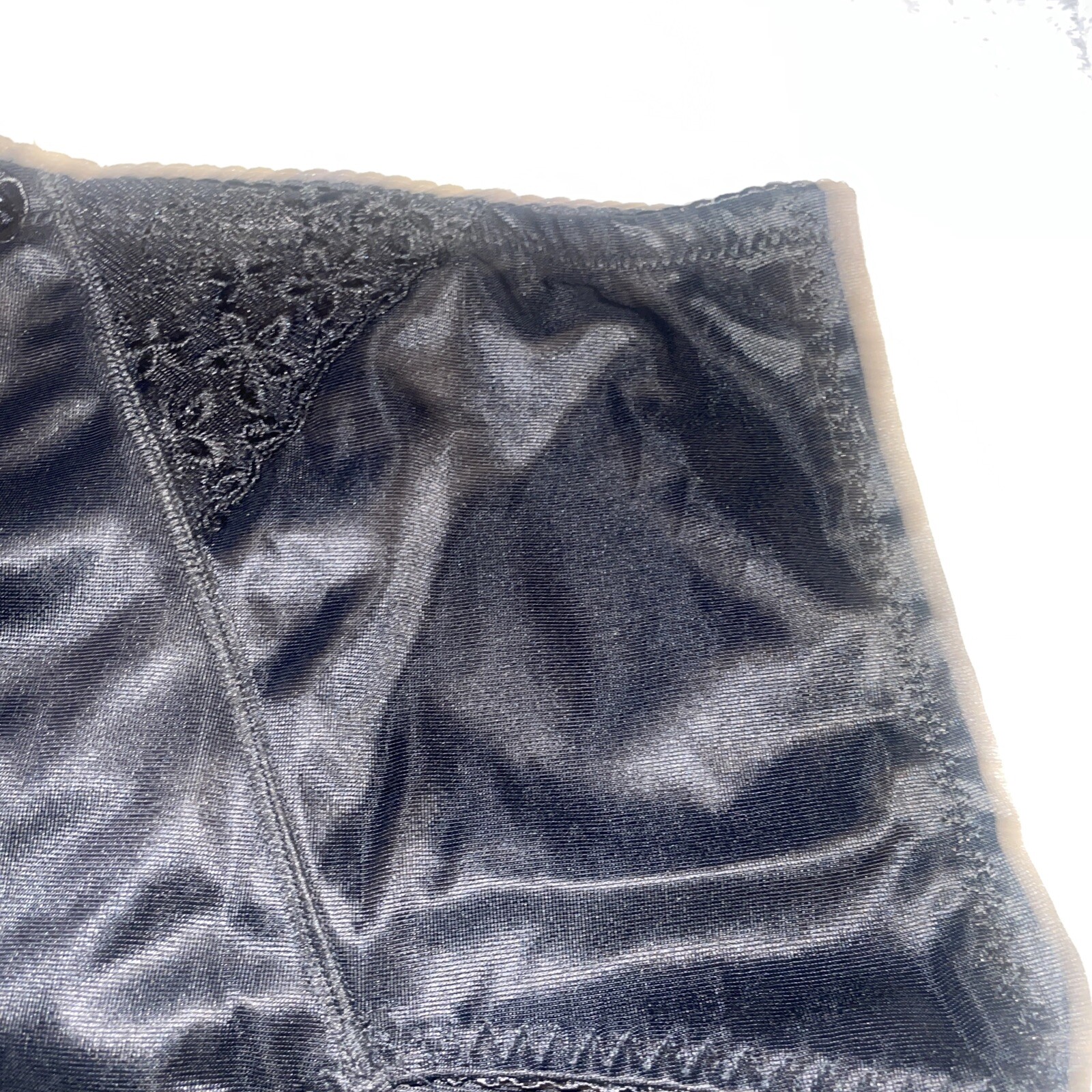 Black Shaper VINTAGE panties Polyester spandex Black Lace trim sides NWOT ￼XL