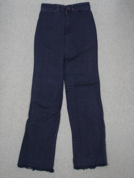 QB13417 VINTAGE 1970s *DL* STRAIGHT WOMENS JEANS 23×30 DARK BLUE; MADE IN FRANCE