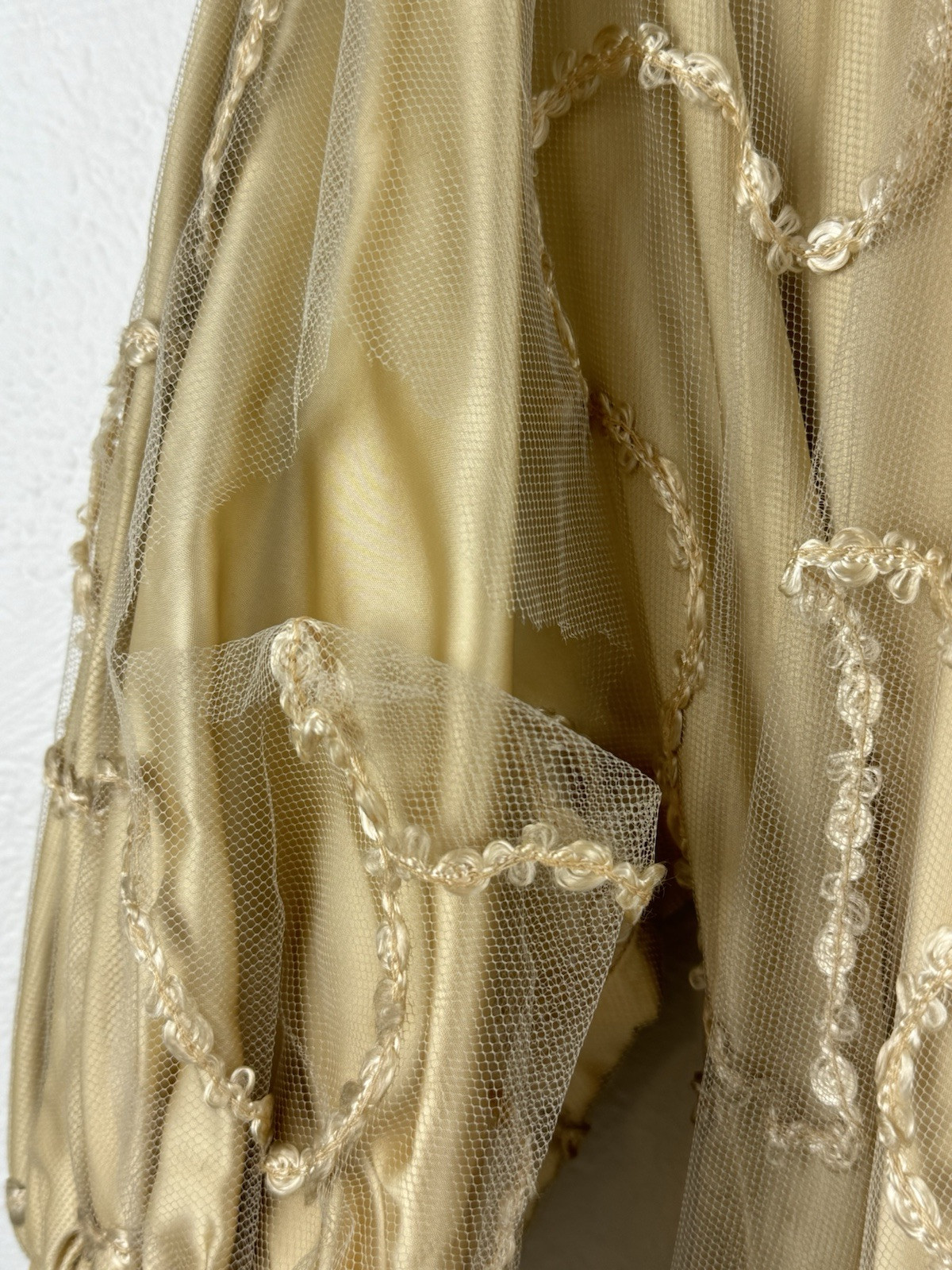 Vintage 1960s Fazzi By Howard Norm Gold Mesh Satin Swing Coat Overcoat RARE