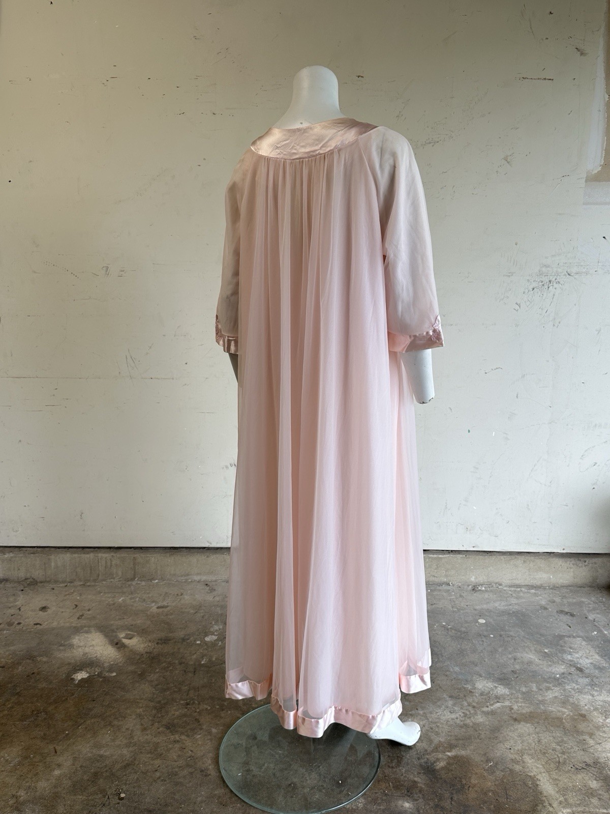 1960s Gossard Artemis Peignoir Robe Layered Chiffon Set Boudoir Old Hollywood