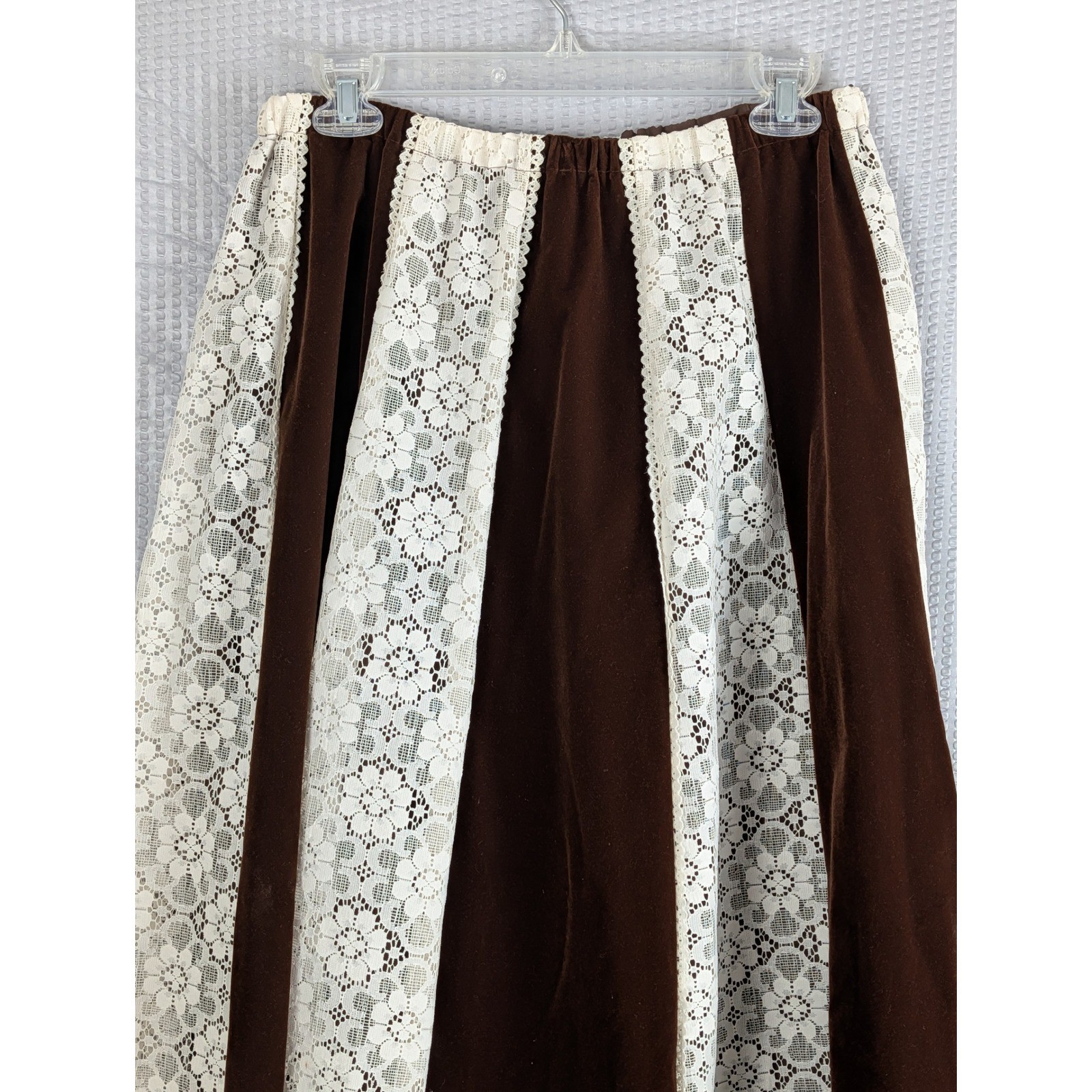 Carefree Fashions Scottsdale Vintage 70s Lace Top Velvet Skirt Set Womens L
