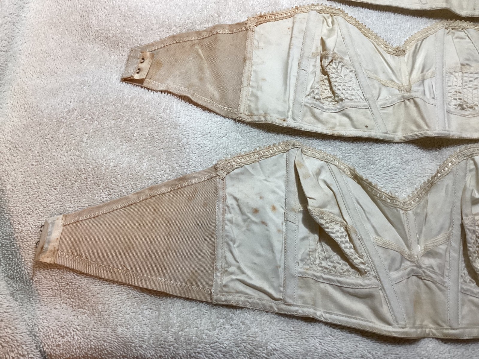 3 vintage 40s 50s Garcrest strapless bullet Brassiere Women Size 32 A . B-15.