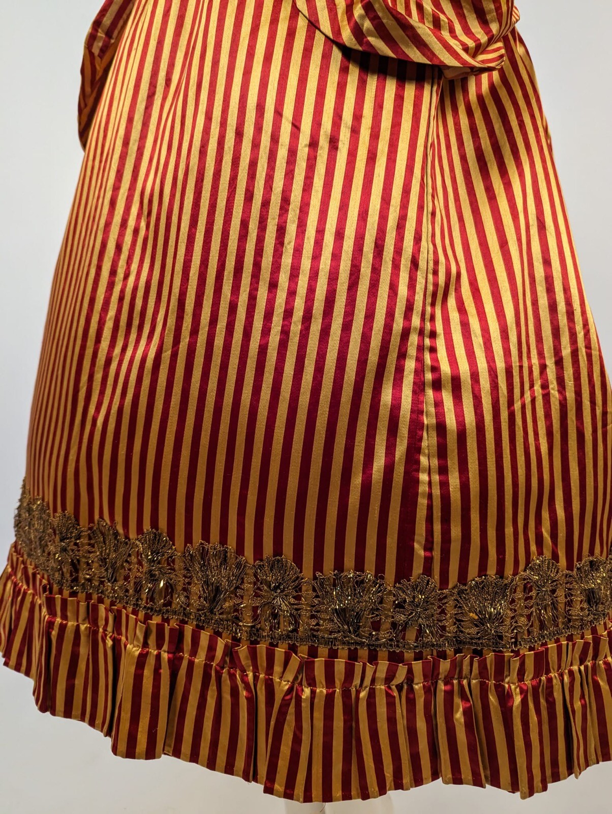 1880’S VICTORIAN FRENCH REVOLUTION BASTILLE DAY BUSTLE DRESS W TIPPED CAP