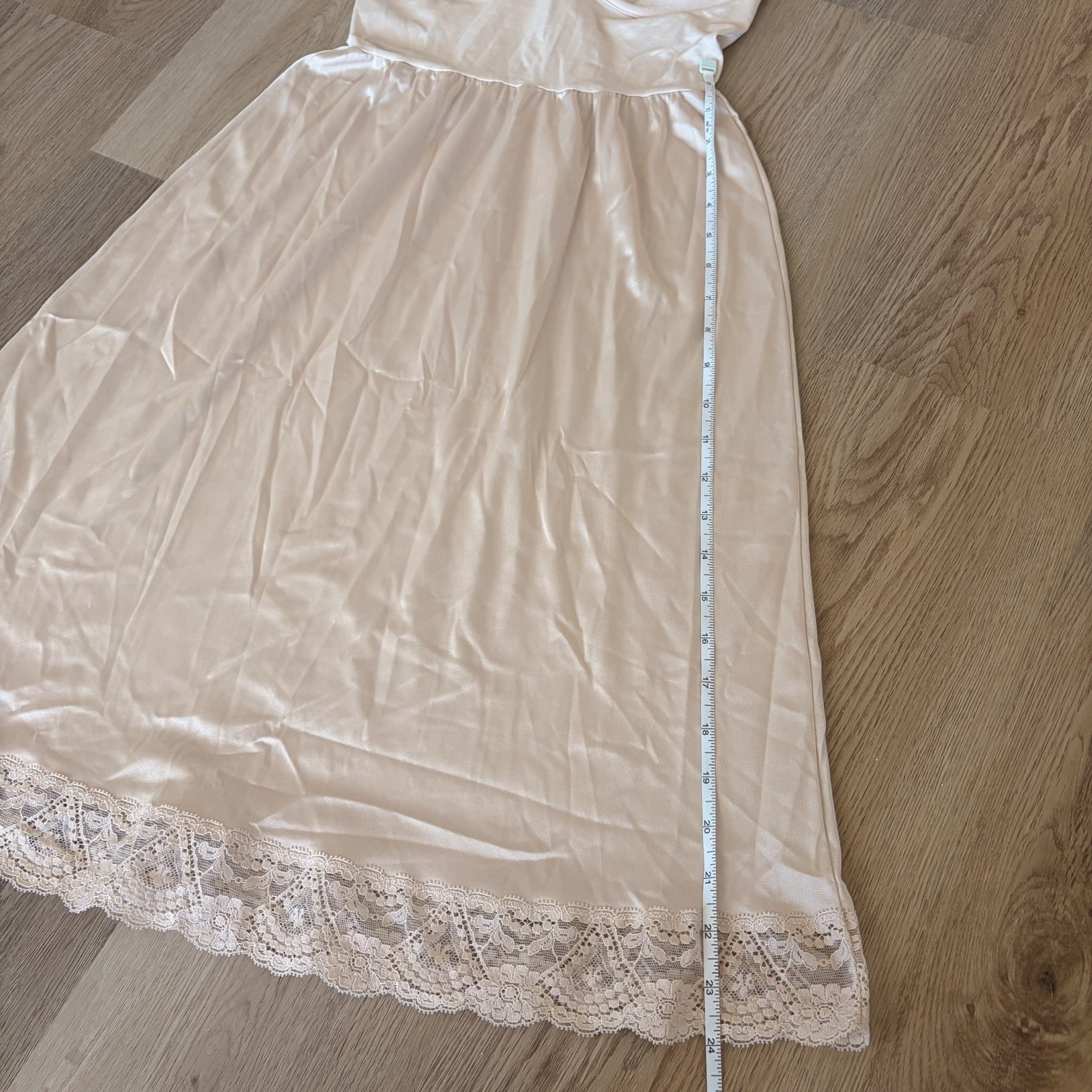 Vintage Vassarette Full Slip With Underwire Bra Nightgown Size 36 D Lace Cream