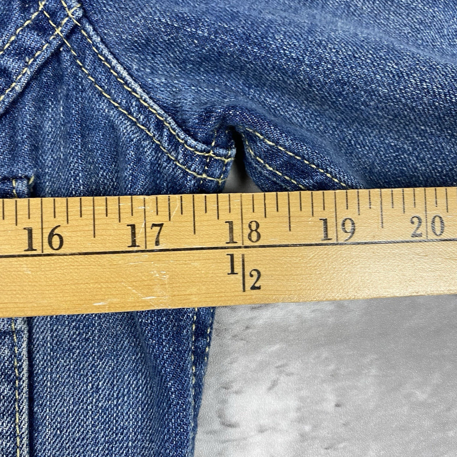 vintage LEVIS Type 1 style denim jacket Womens M trucker cropped jean 2010s y2k