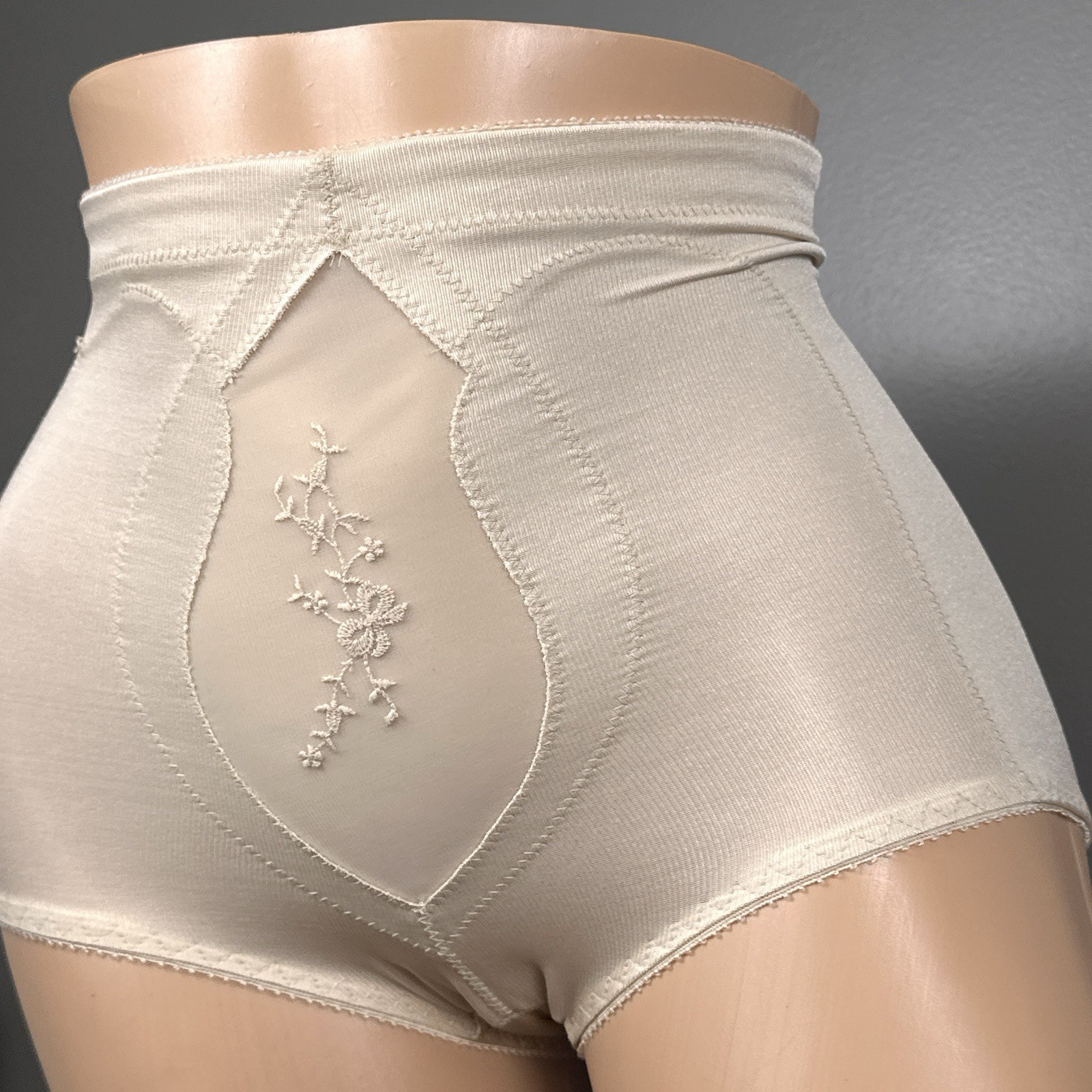 Vintage JCPenney Girdle Medium Beige Sheer Embroidered Control Brief 3155