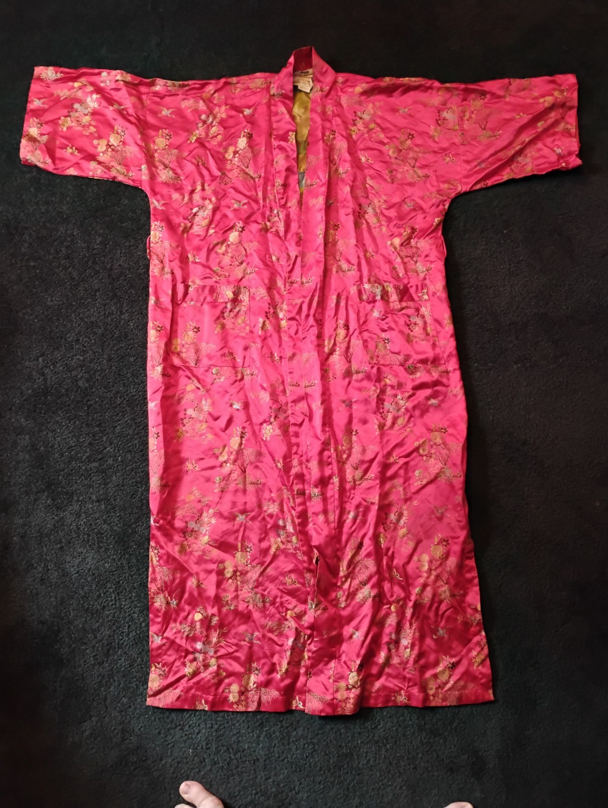 Peony Brand Shanghai China Kinono Robe Size Large Red