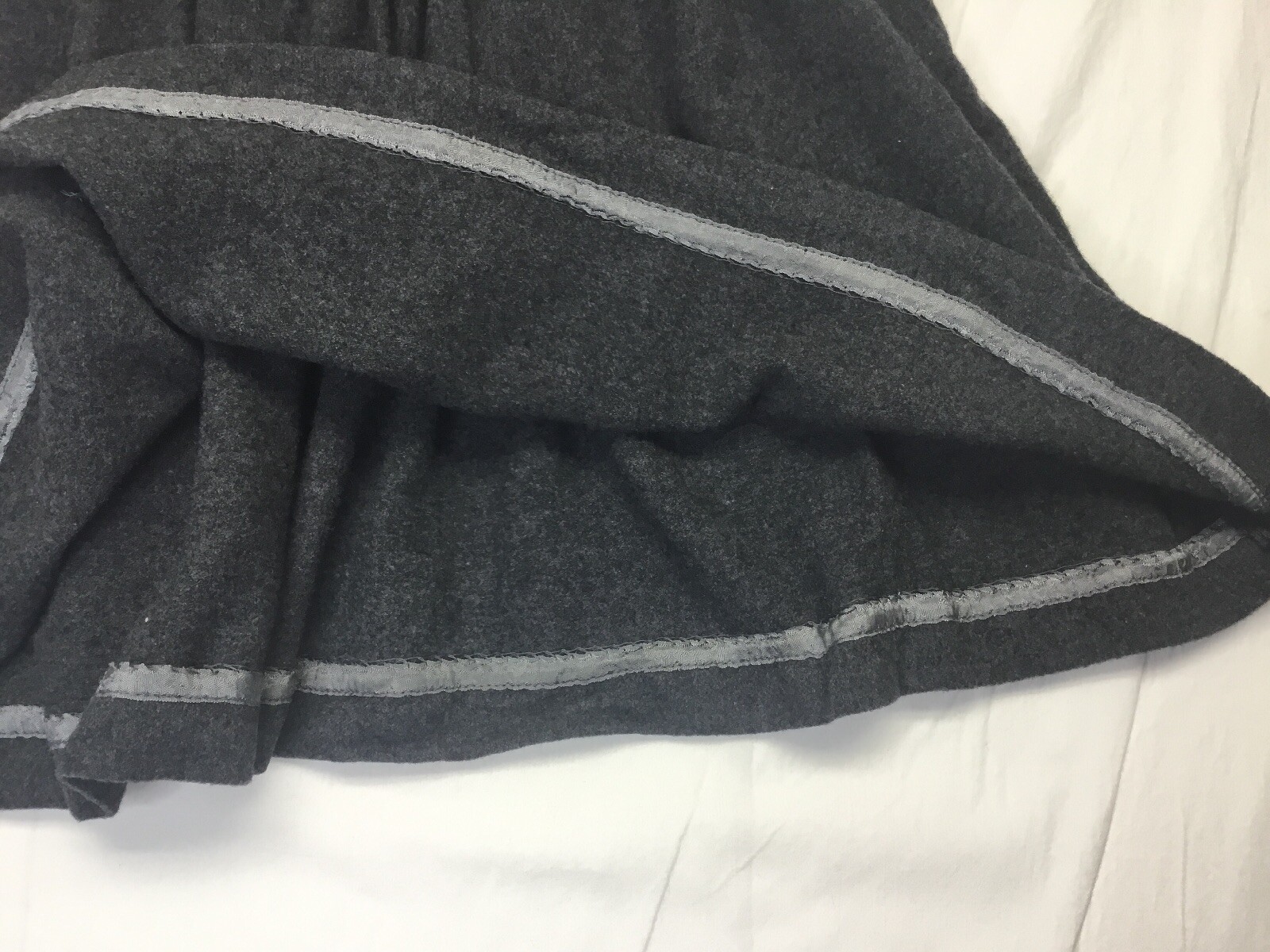 Vintage Madison Wardrobe Maker Wool Skirt Pleated Waist 26 In