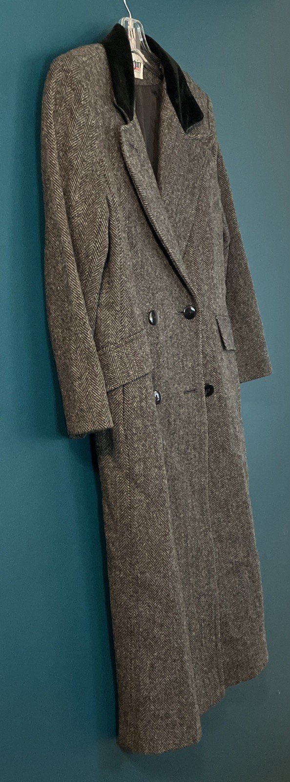 VTG Penguin M. Liman Co. Long Wool Herringbone Coat Womens 6 Velvet Collar EUC