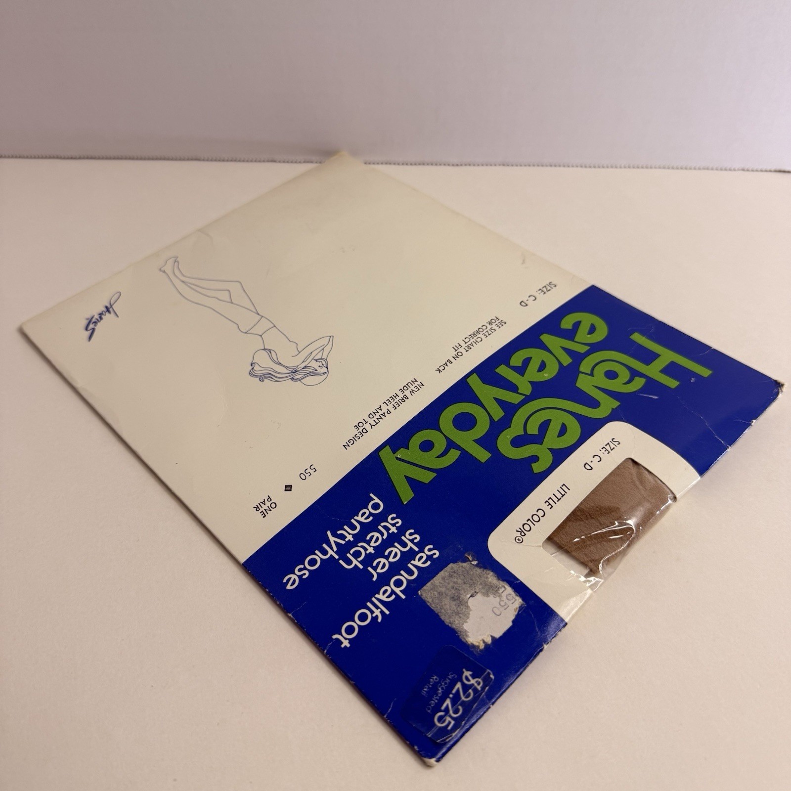 Vintage 1978 Hanes “Everyday” Pantyhose – Size C‑D – Little Color – NOS