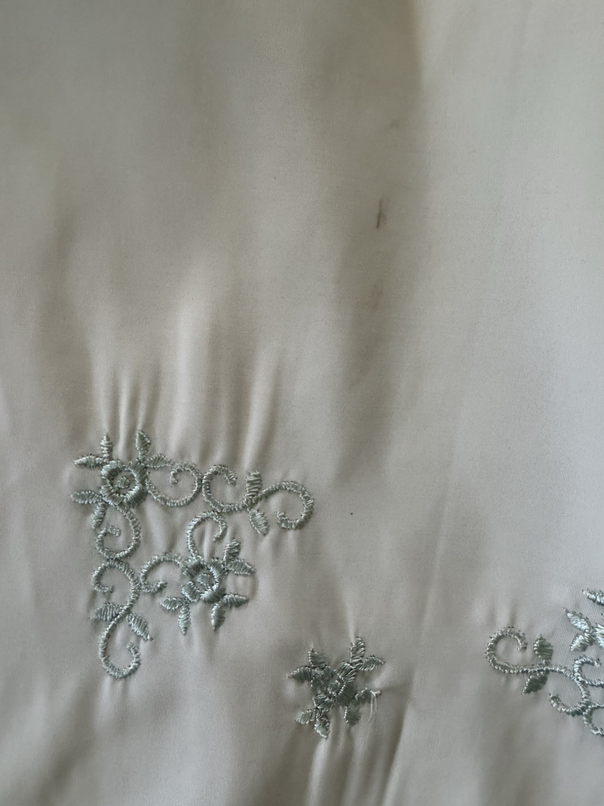 Vtg 60s Odette Barsa White Blue Embroidered Floral Half Slip S/M Cottage As Is