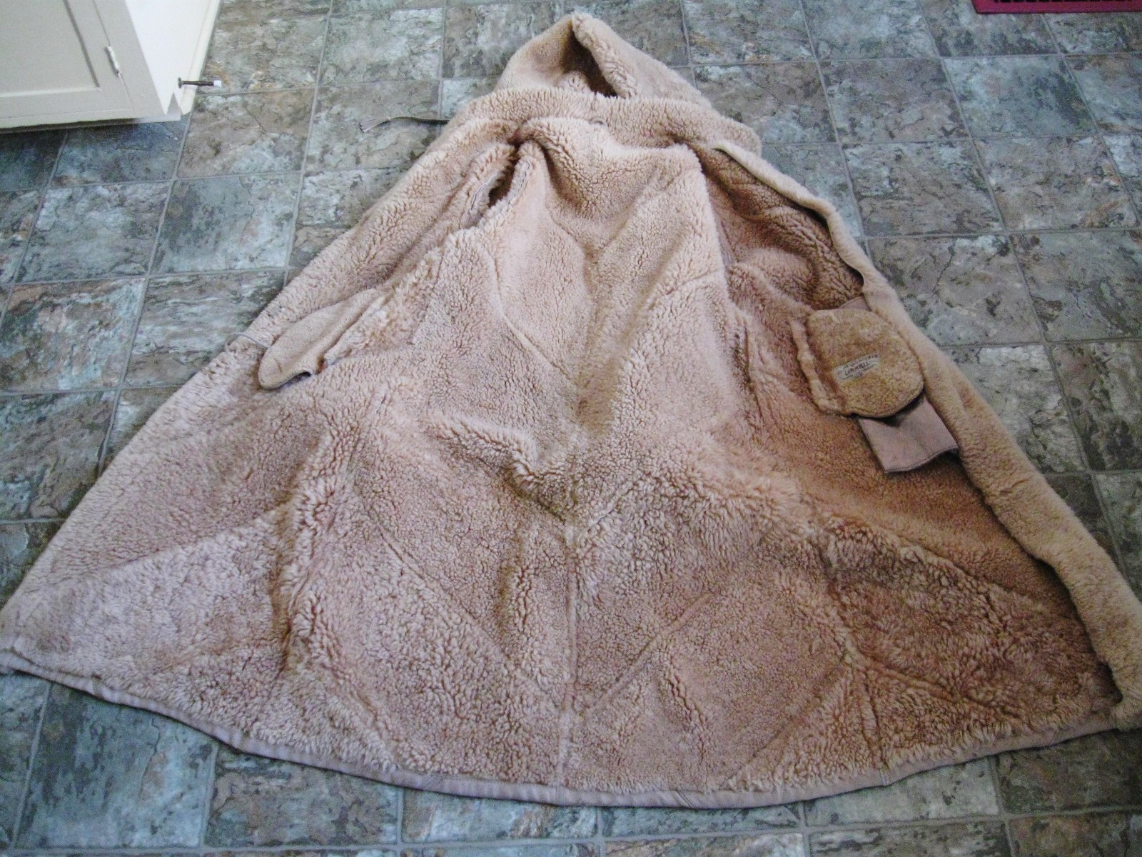 WOMENS VINTAGE GENUINE SHEARLING SHEEPSKIN LONG COAT REMOVABLE HOOD SZ 42 MEDIUM