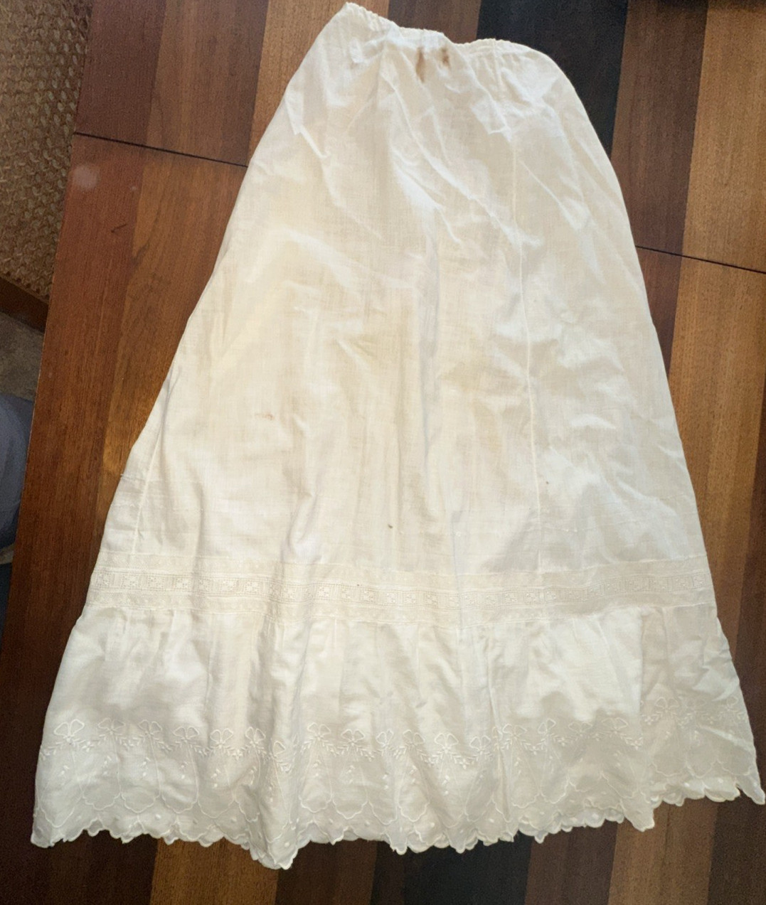 Antique Edwardian Tea Lawn Skirt Top Petticoat Gloves Embroidered Cream Linen