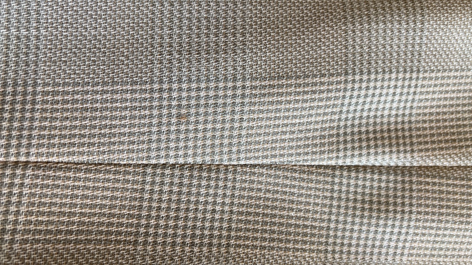 Giorgio Armani Le Collectioni Vintage Beige Plaid Wool Blazer Women&rsquo;s SZ 38/4
