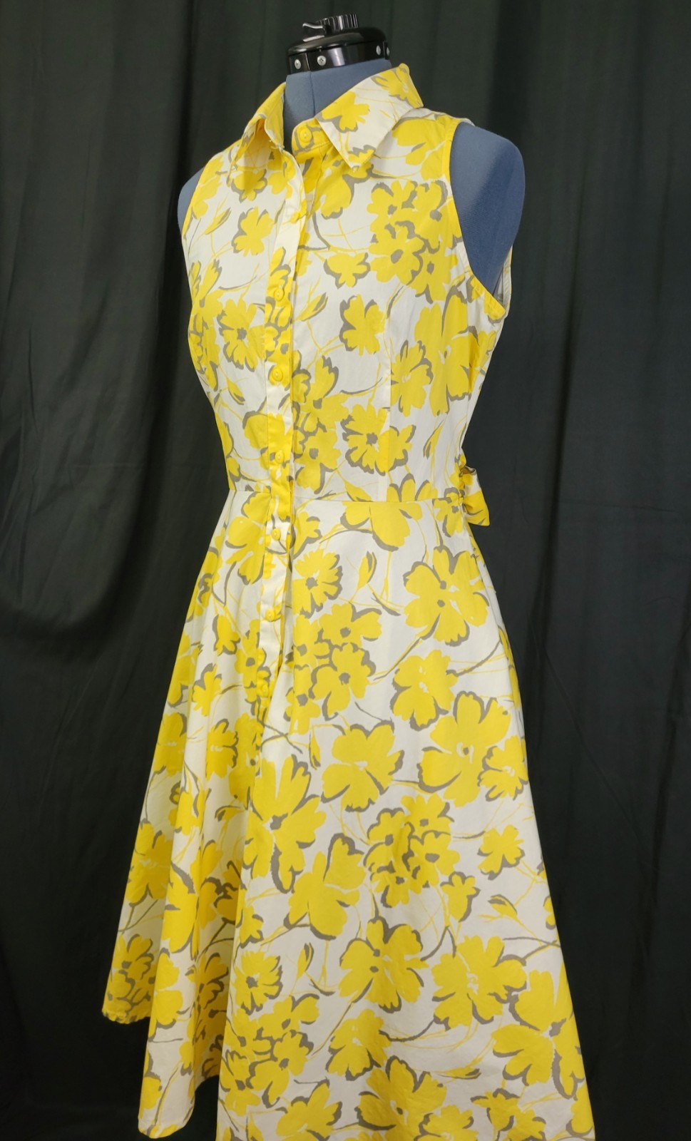 Vintage Karin Stevens White/Yellow/Grey Floral S/L Shirt Dress w Tie Size 10P